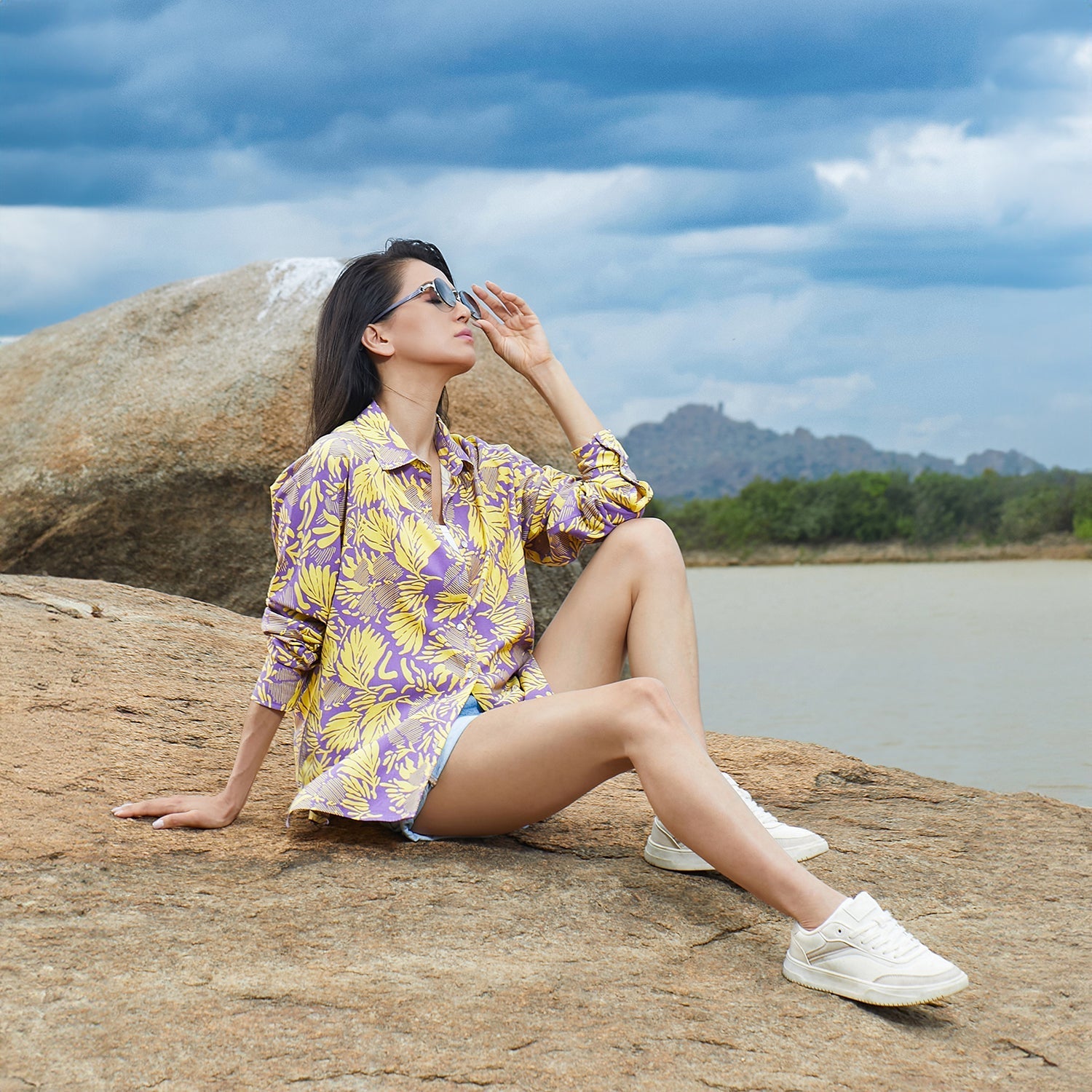 Women Multi Contrast Foliage Shirt
