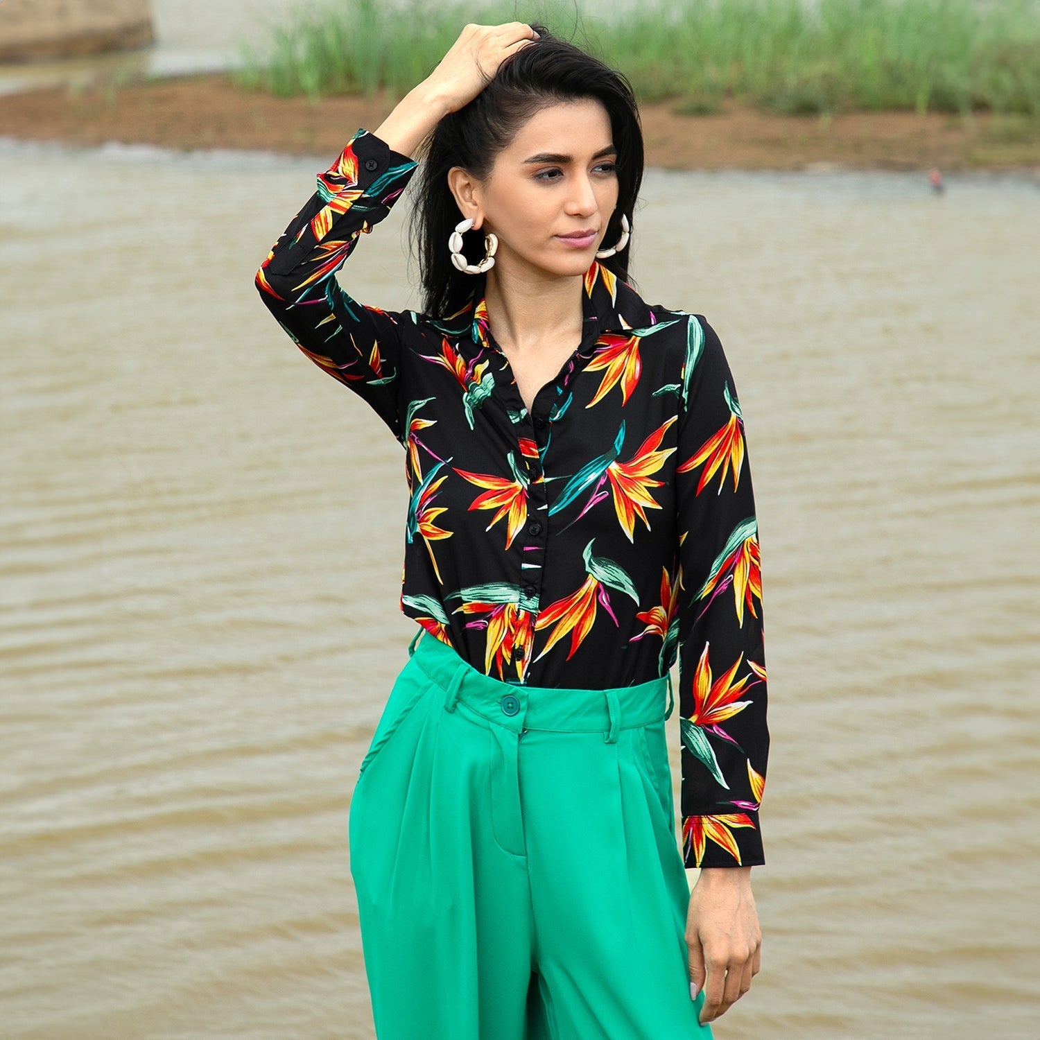 Women Black Wild Foliage Shirt