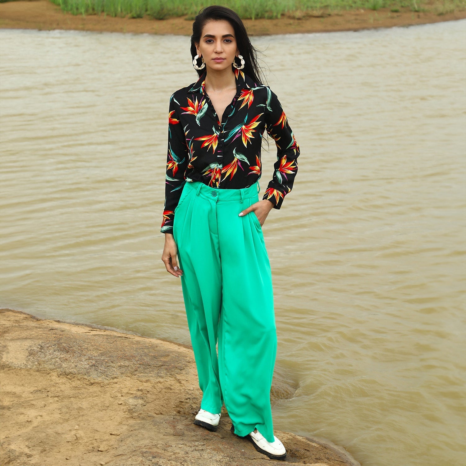 Women Black Wild Foliage Shirt
