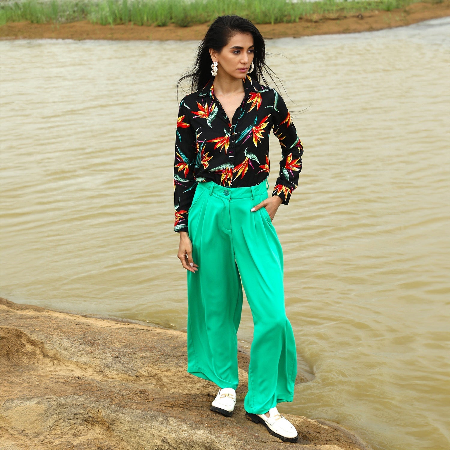 Women Black Wild Foliage Shirt