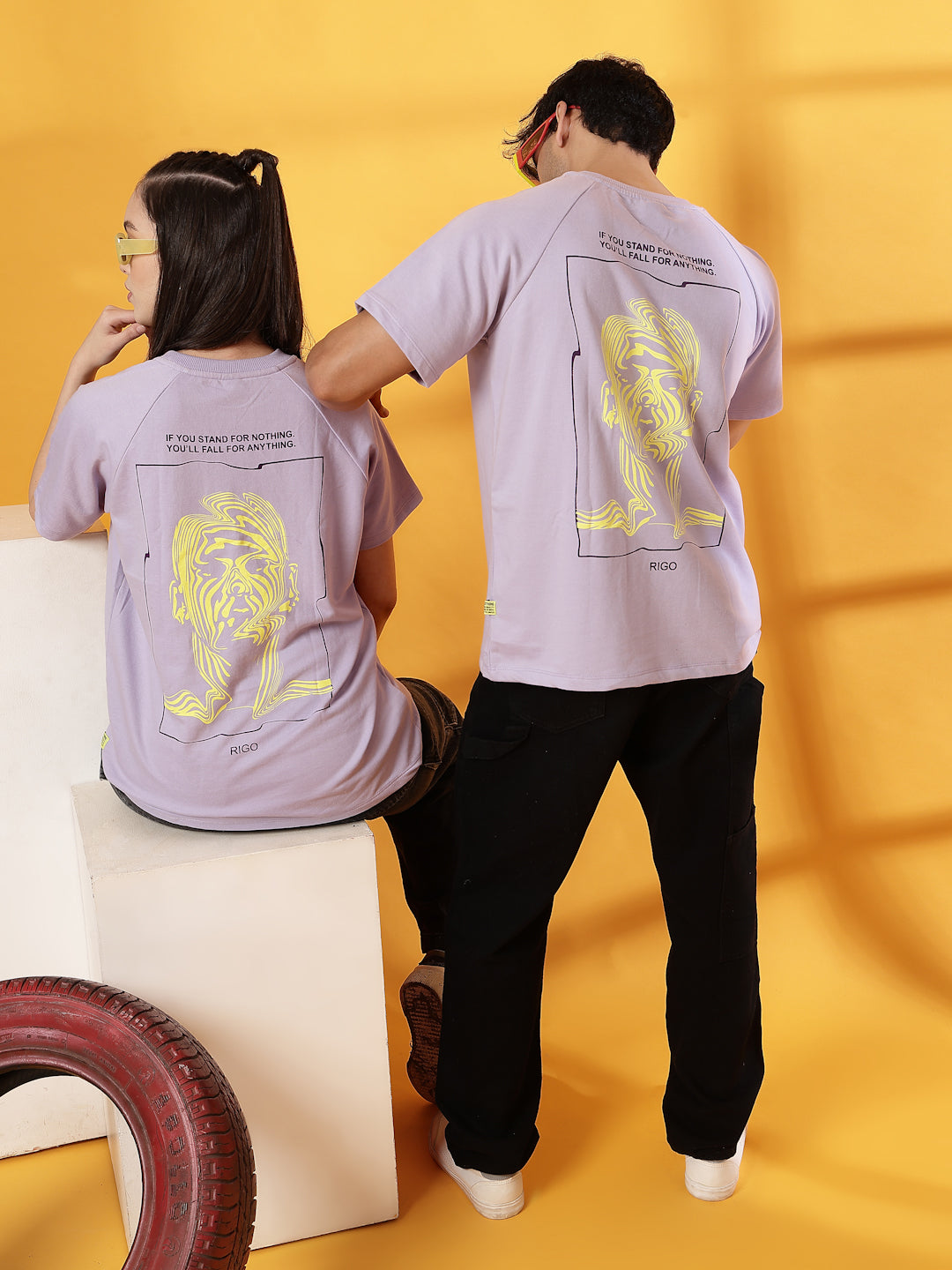 Men Bold Back Print T-Shirt
