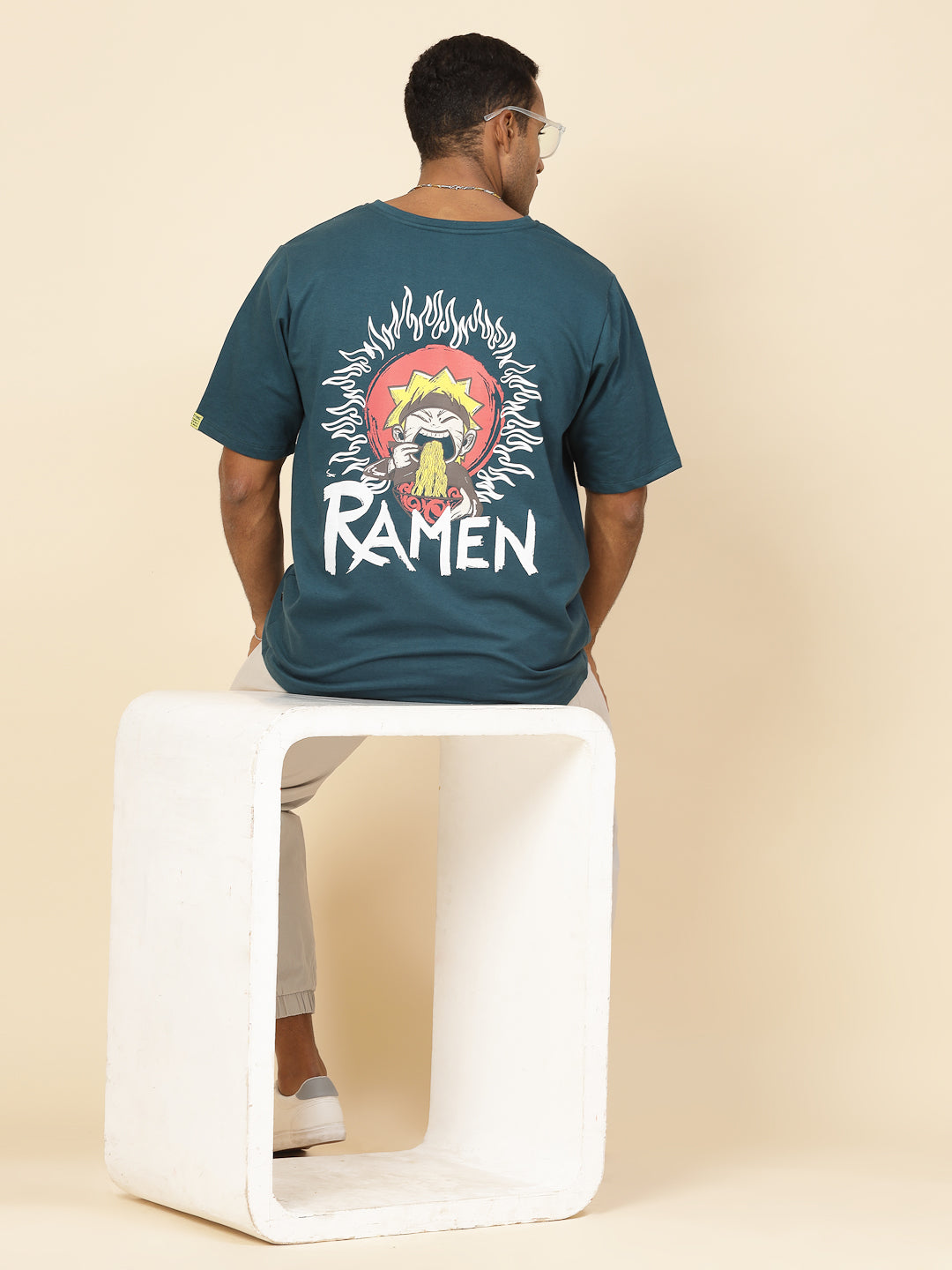 Men Anime Ramen Print Oversized T-Shirt