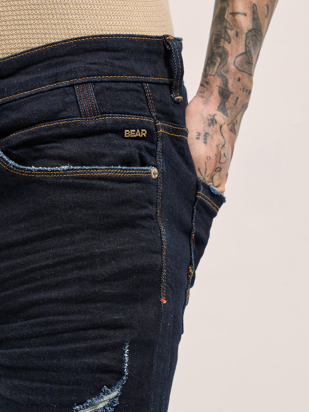 Men Dark BlueLight Fade Mid-Rise Skinny Fit Jeans