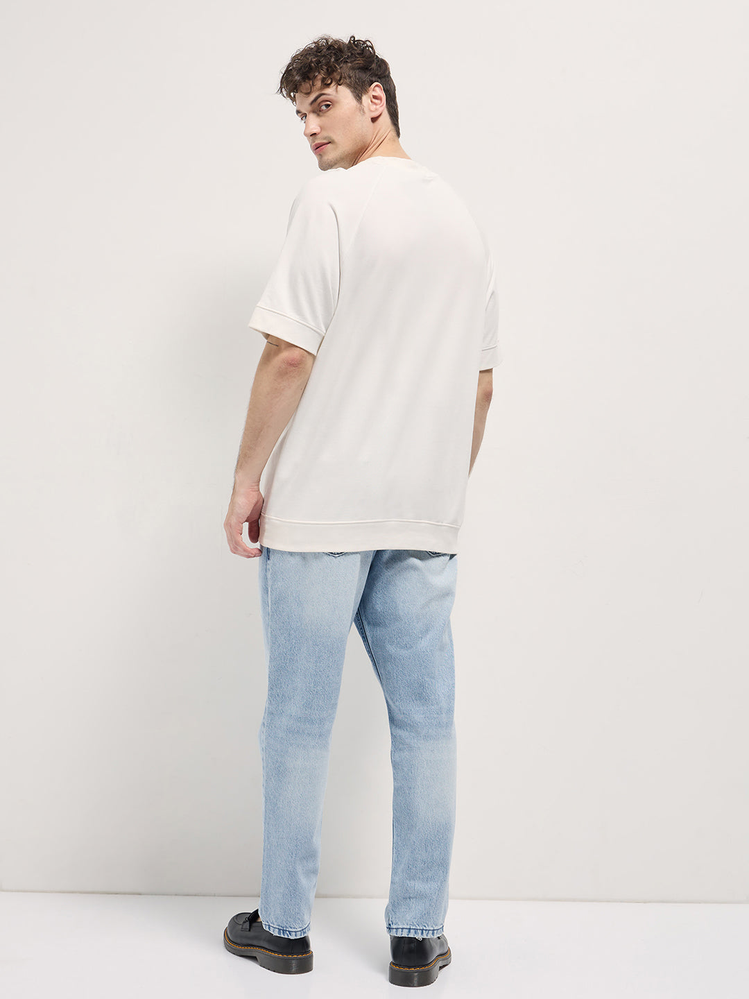 Men Blue Light Fade Mid-Rise Jeans