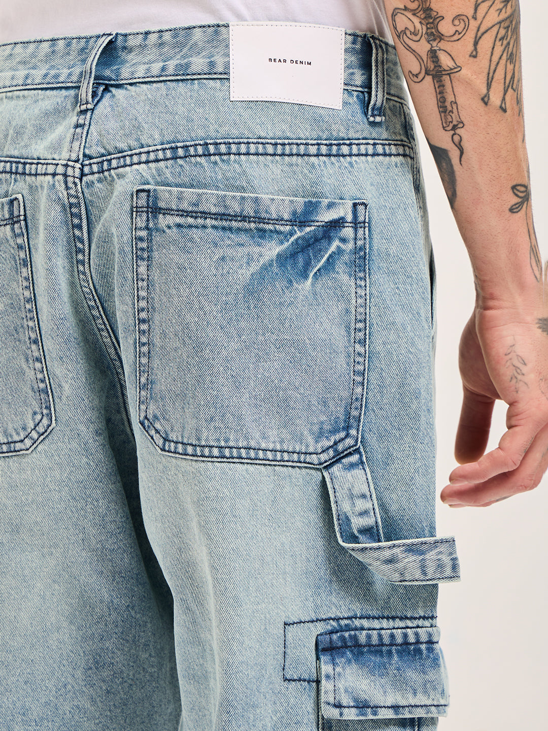 Men Light BlueMid Fade Mid-Rise Slim Fit Jeans