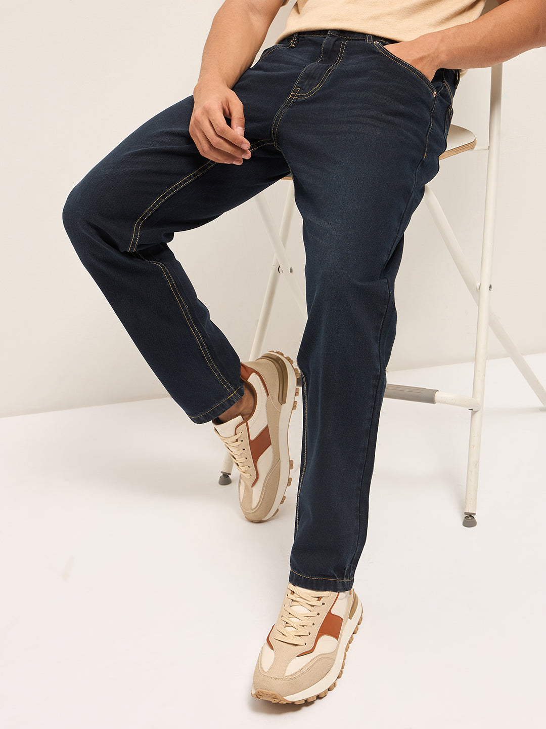 Men Dark BlueMid Fade Mid-Rise Baggy Fit Cargo Jeans