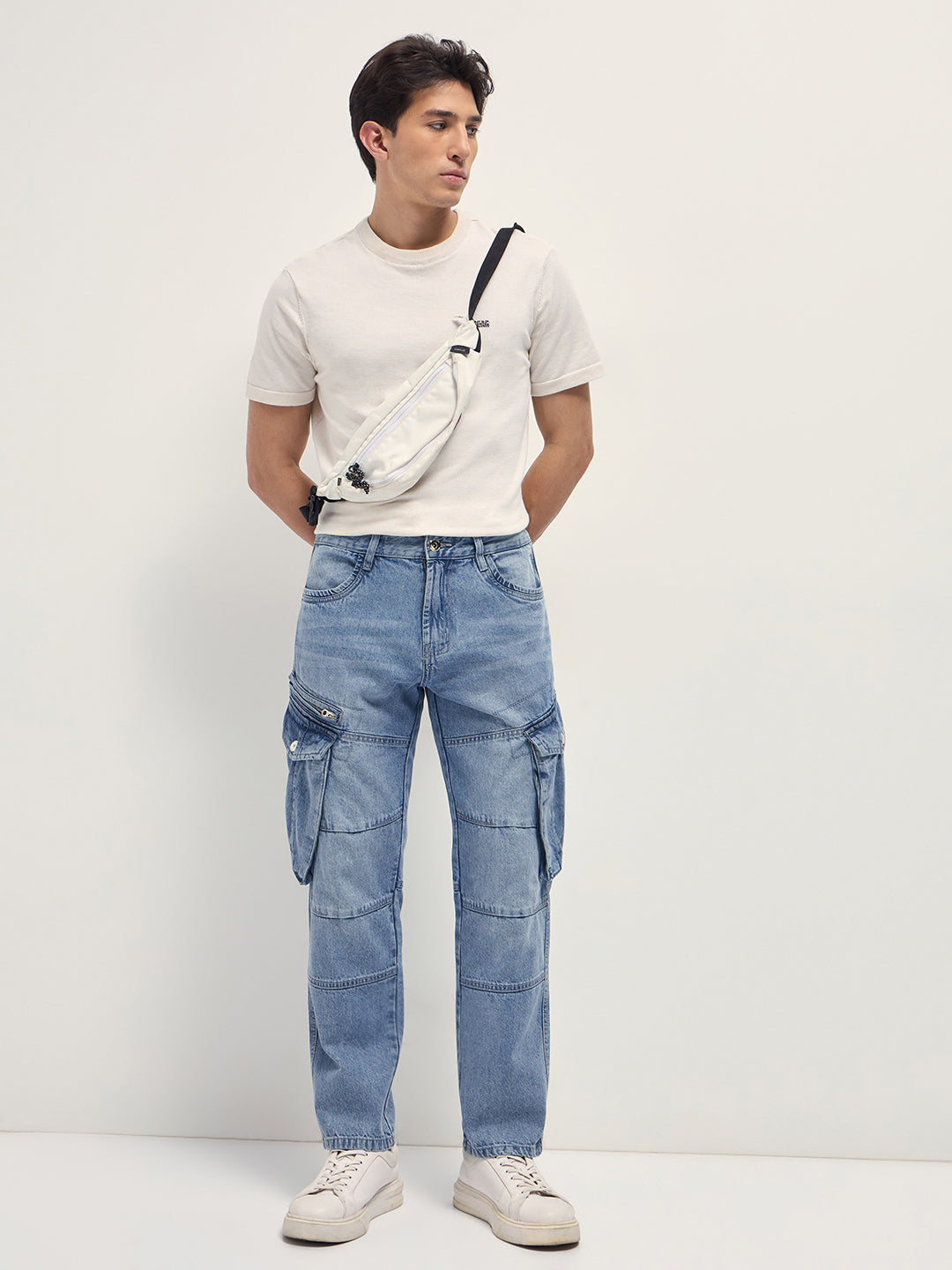 Men Light Blue Mid-Rise Straight Fit Cargo Jeans