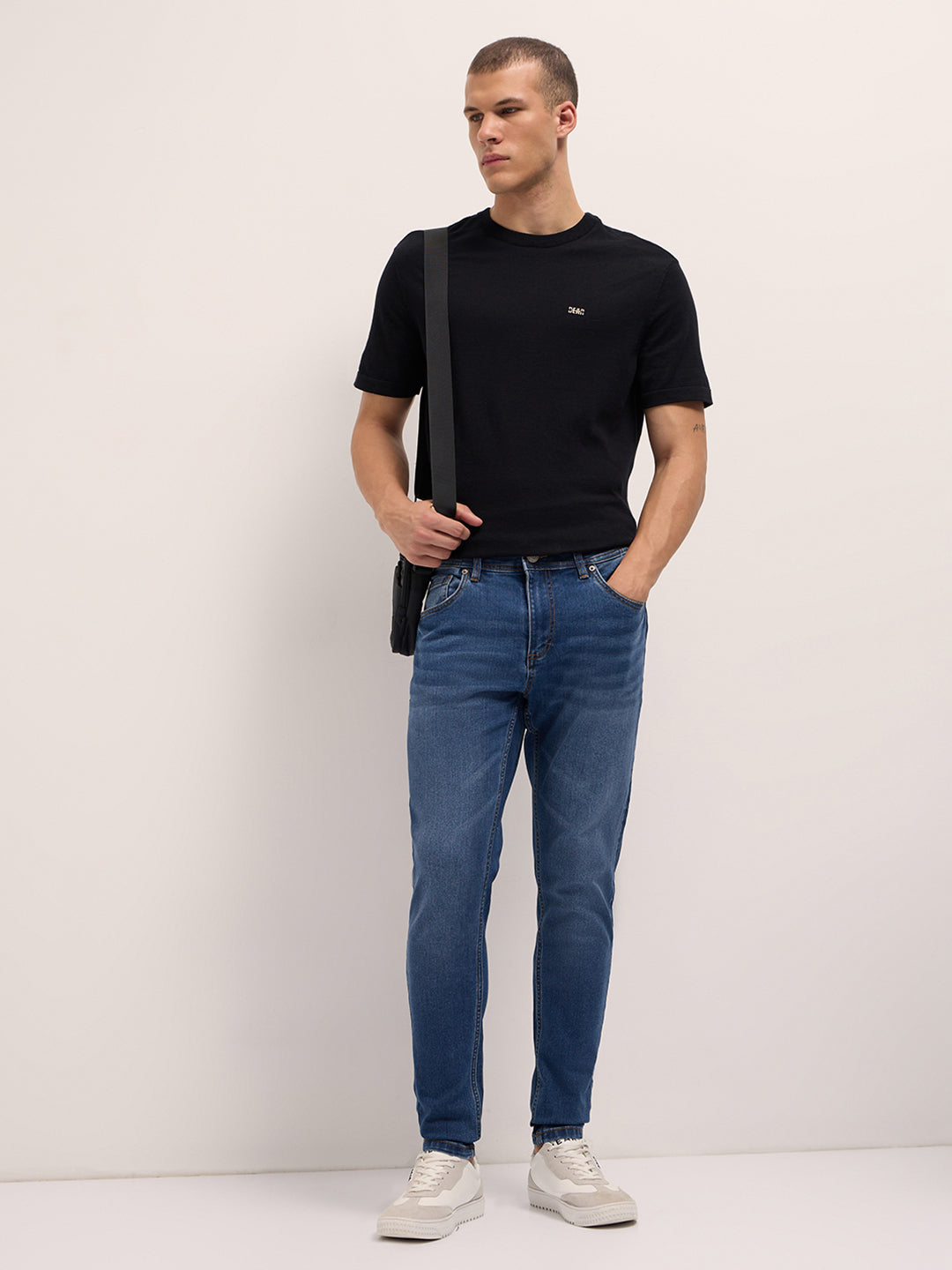Men Mid Blue Mid-Rise Skinny Fit Jeans