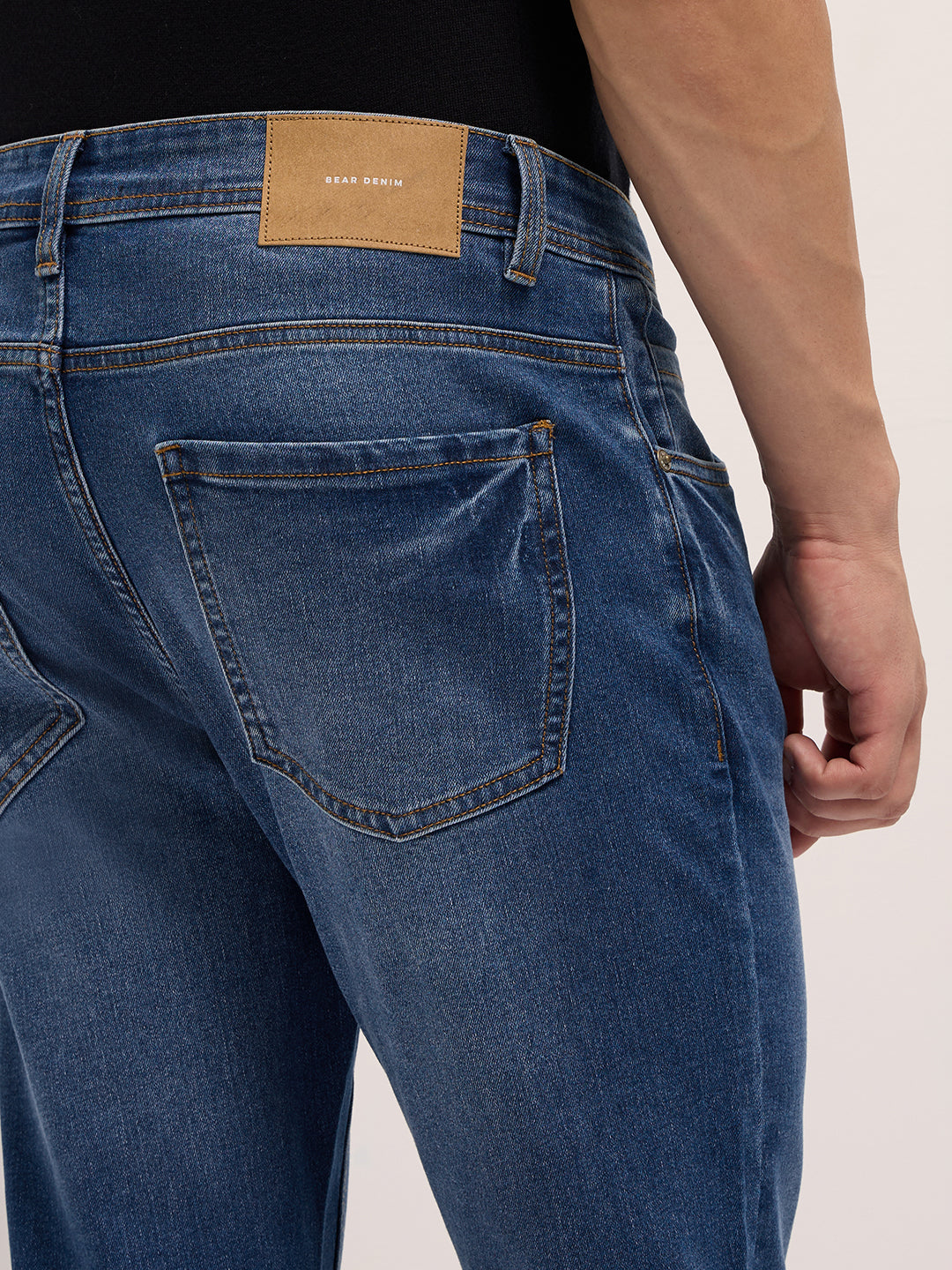 Men Mid Blue Mid-Rise Skinny Fit Jeans