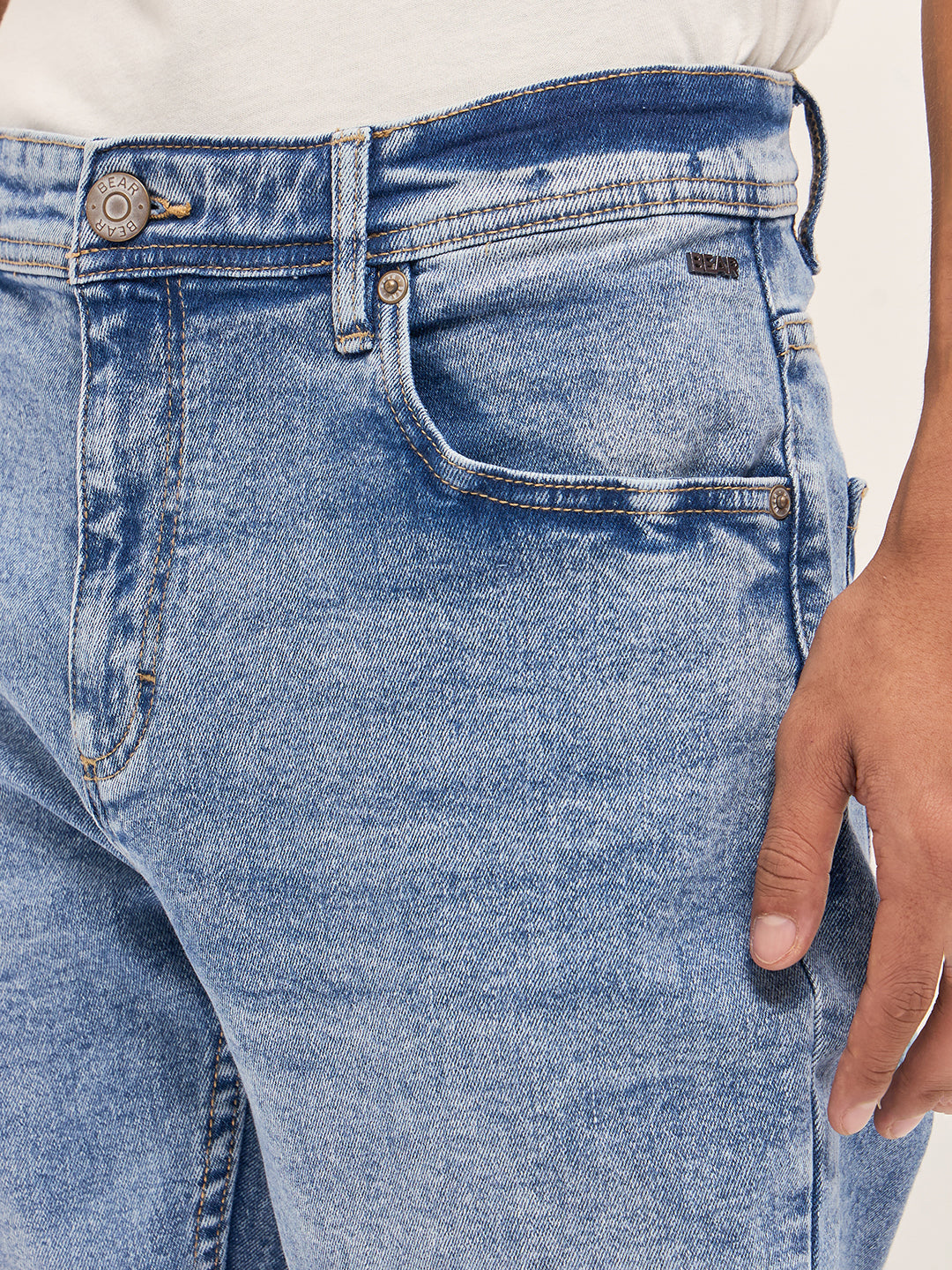 Men Light Blue Mid-Rise Slim Fit Jeans