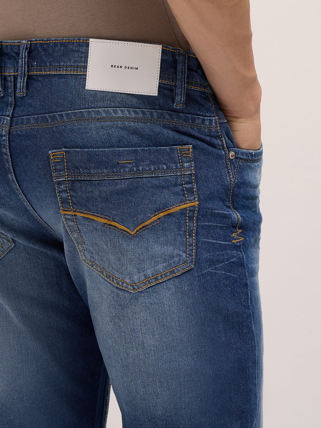Men Mid Blue Mid-Rise Slim Fit Jeans