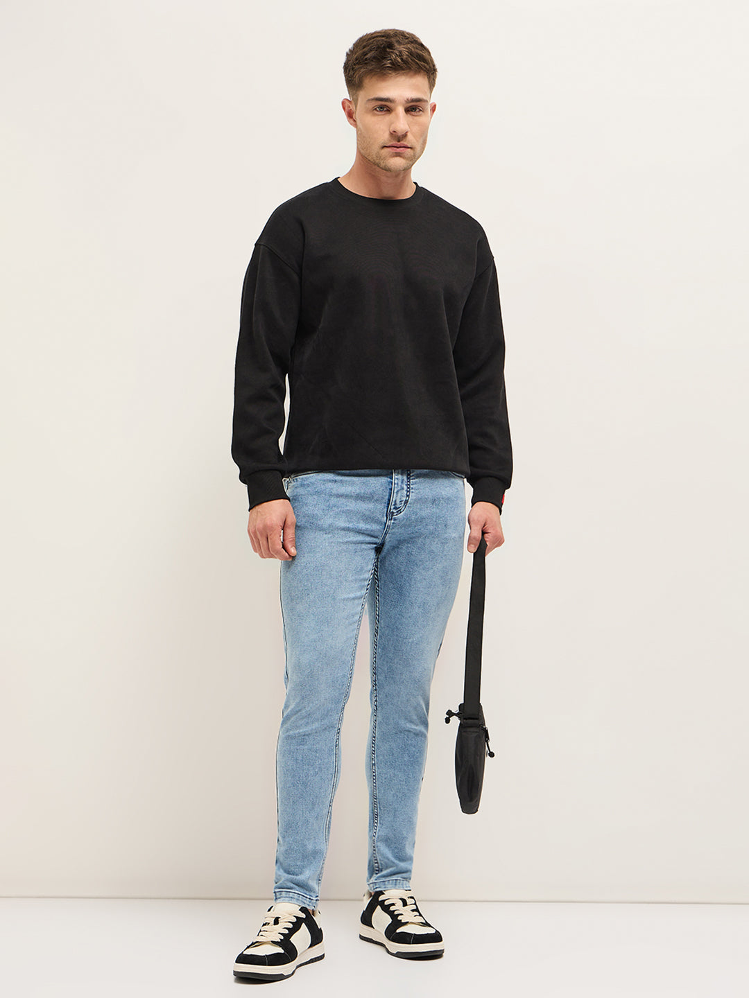 Men Light BlueLight Fade Mid-Rise Skinny Fit Jeans