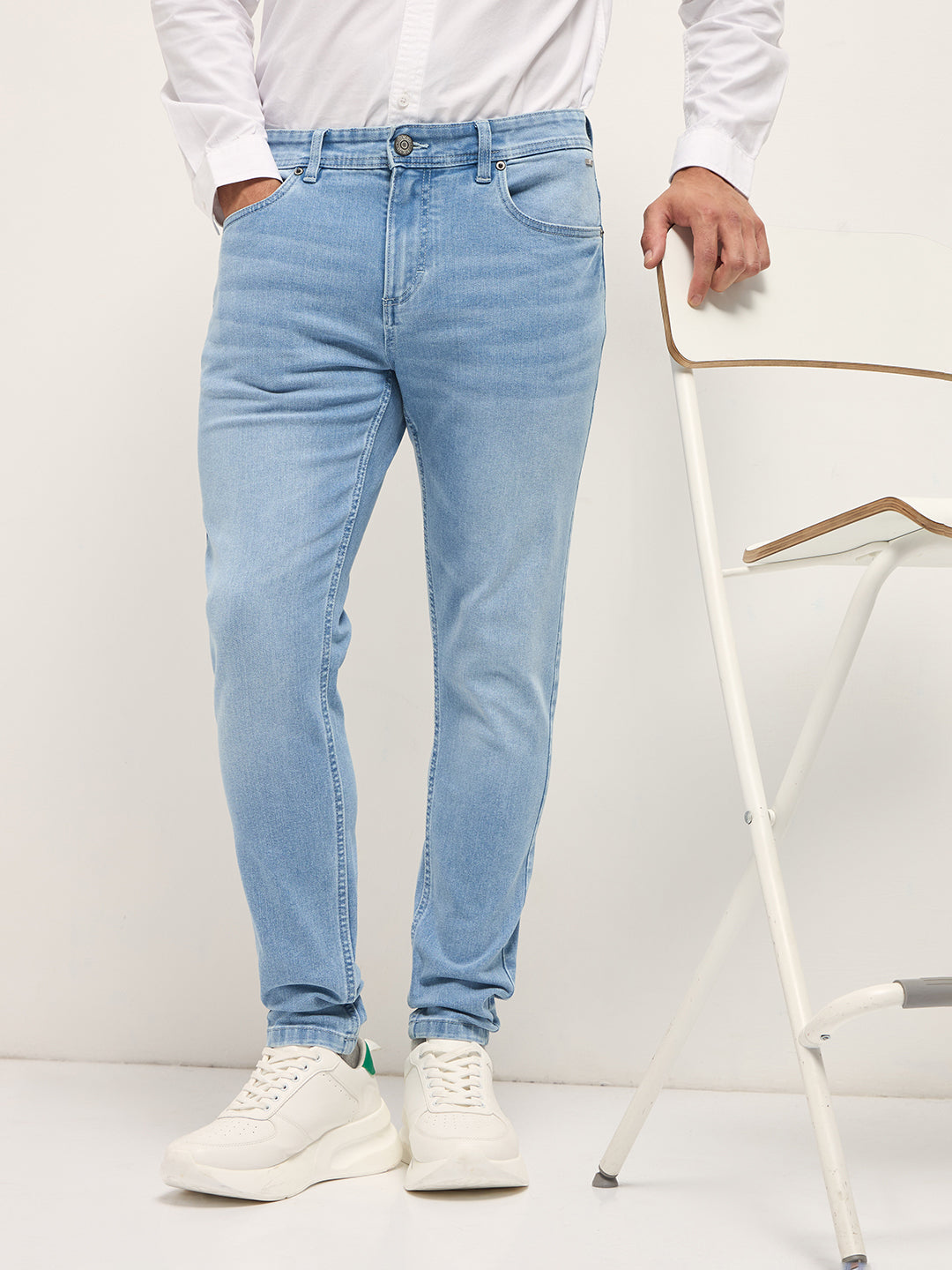 Men Light Blue Mid-Rise Skinny Fit Jeans