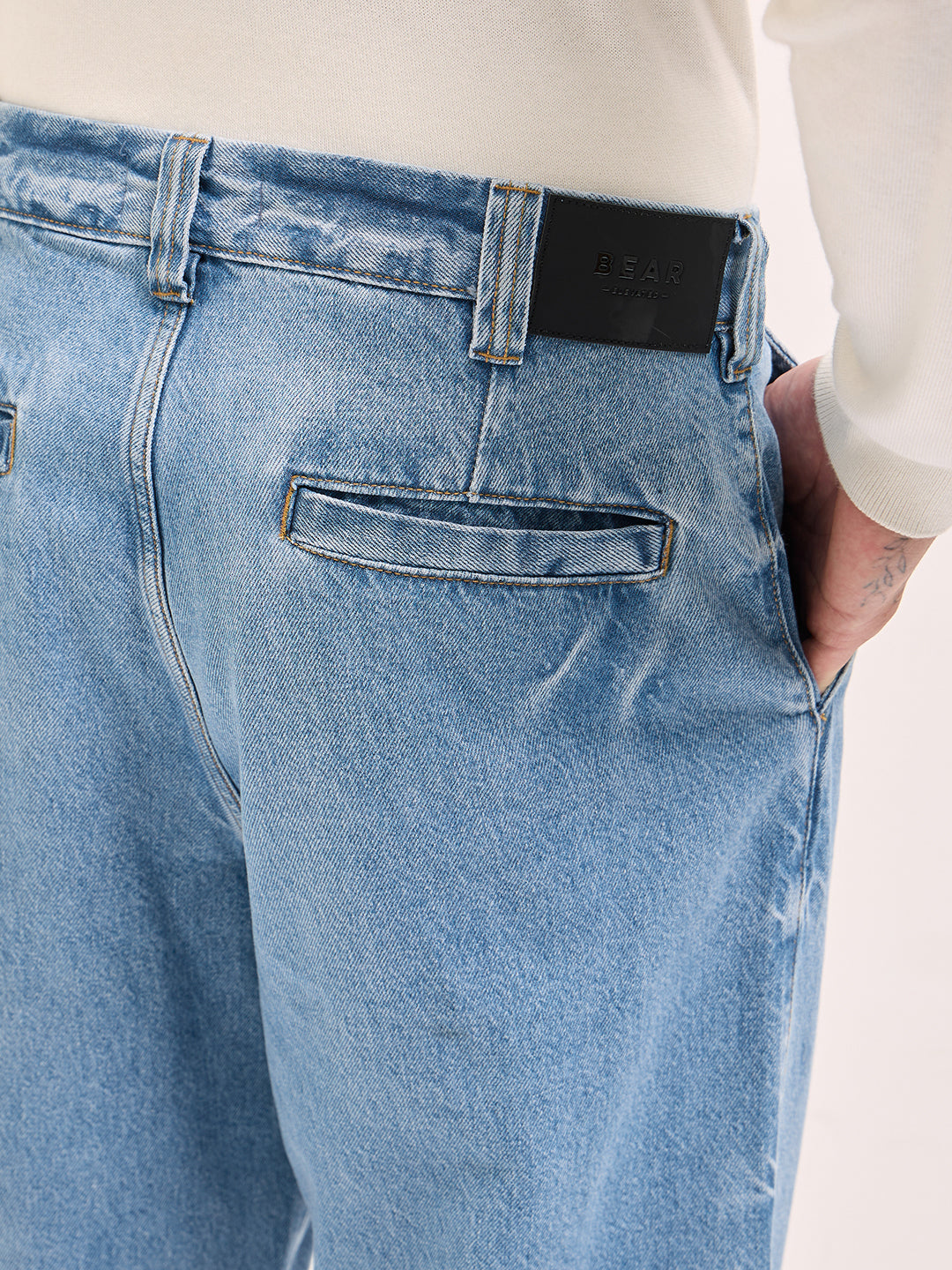 Men Classic Wide-Leg Denim Jeans