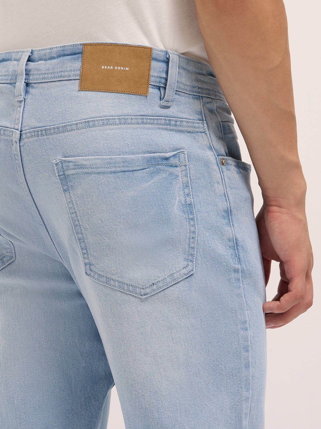Men Light Blue Mid-Rise Slim Fit Jeans