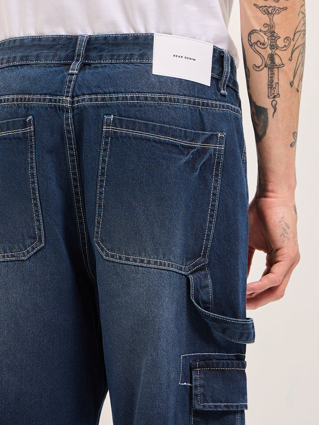 Men Dark BlueMid Fade Mid-Rise Elasticated Waist Baggy Fit Cargo Jeans