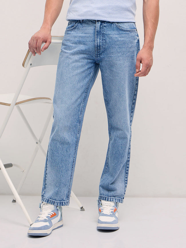 Men Mid Blue Straight Fit Mid Rise Jean
