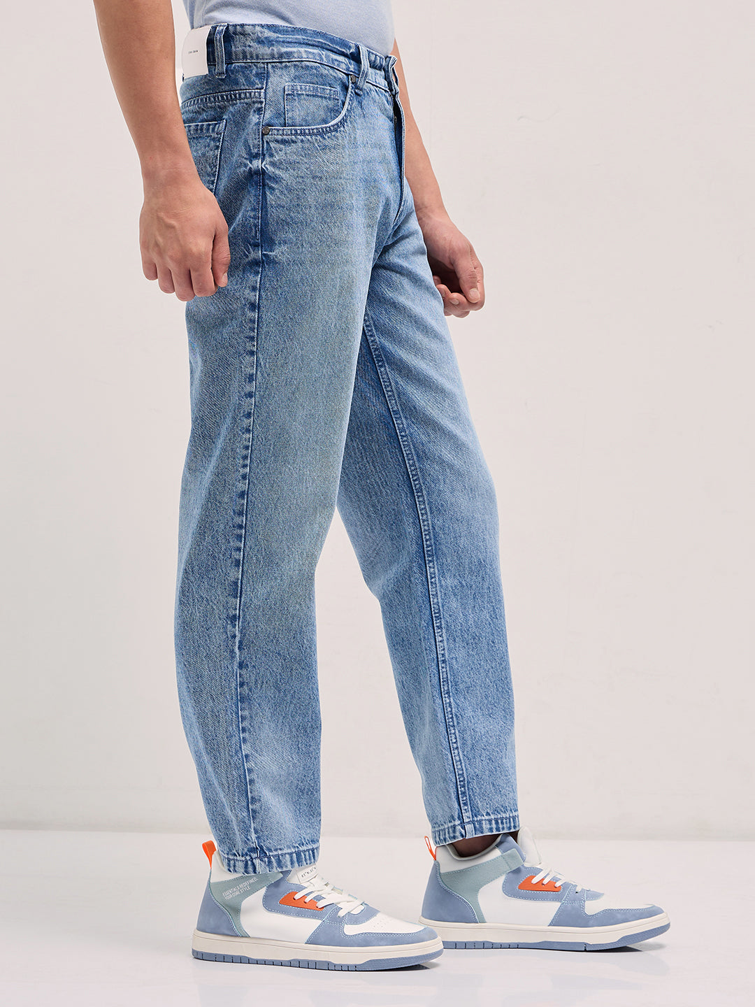 Men Mid Blue Straight Fit Mid Rise Jean