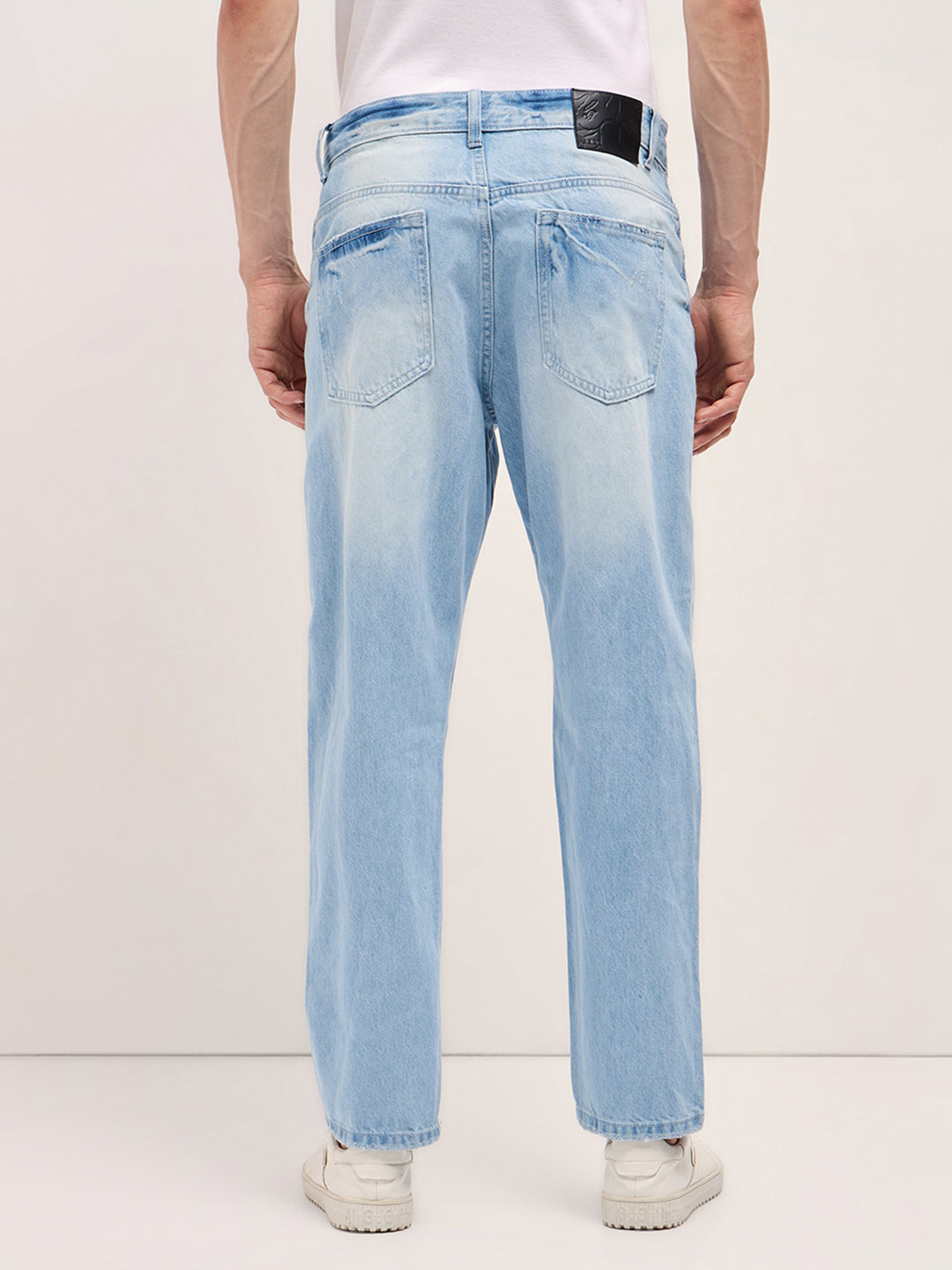 Men Blue Light Fade Straight Fit Jeans