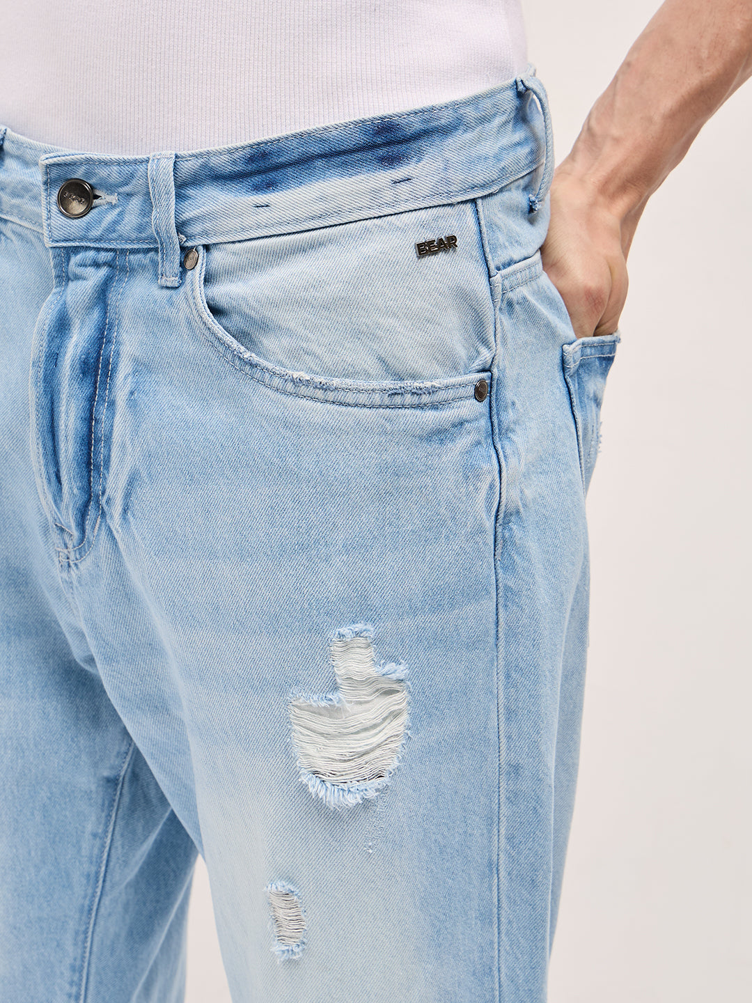 Men Blue Light Fade Straight Fit Jeans