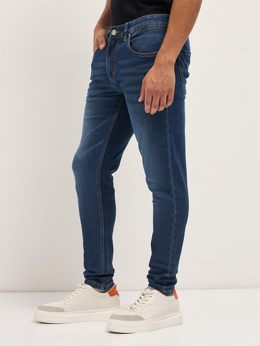Men Dark Blue Mid-Rise Skinny Fit Jeans