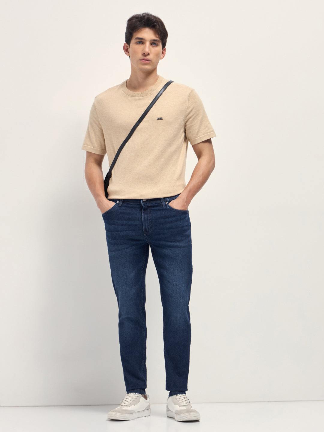Men Dark Blue Mid-Rise Slim Fit Jeans