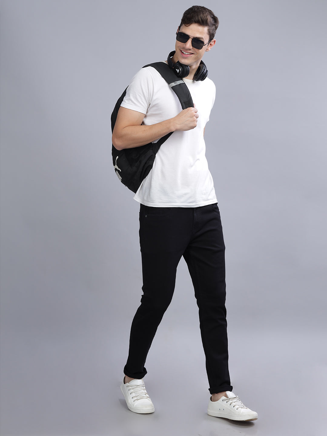 Men Black Slim Fit Jeans
