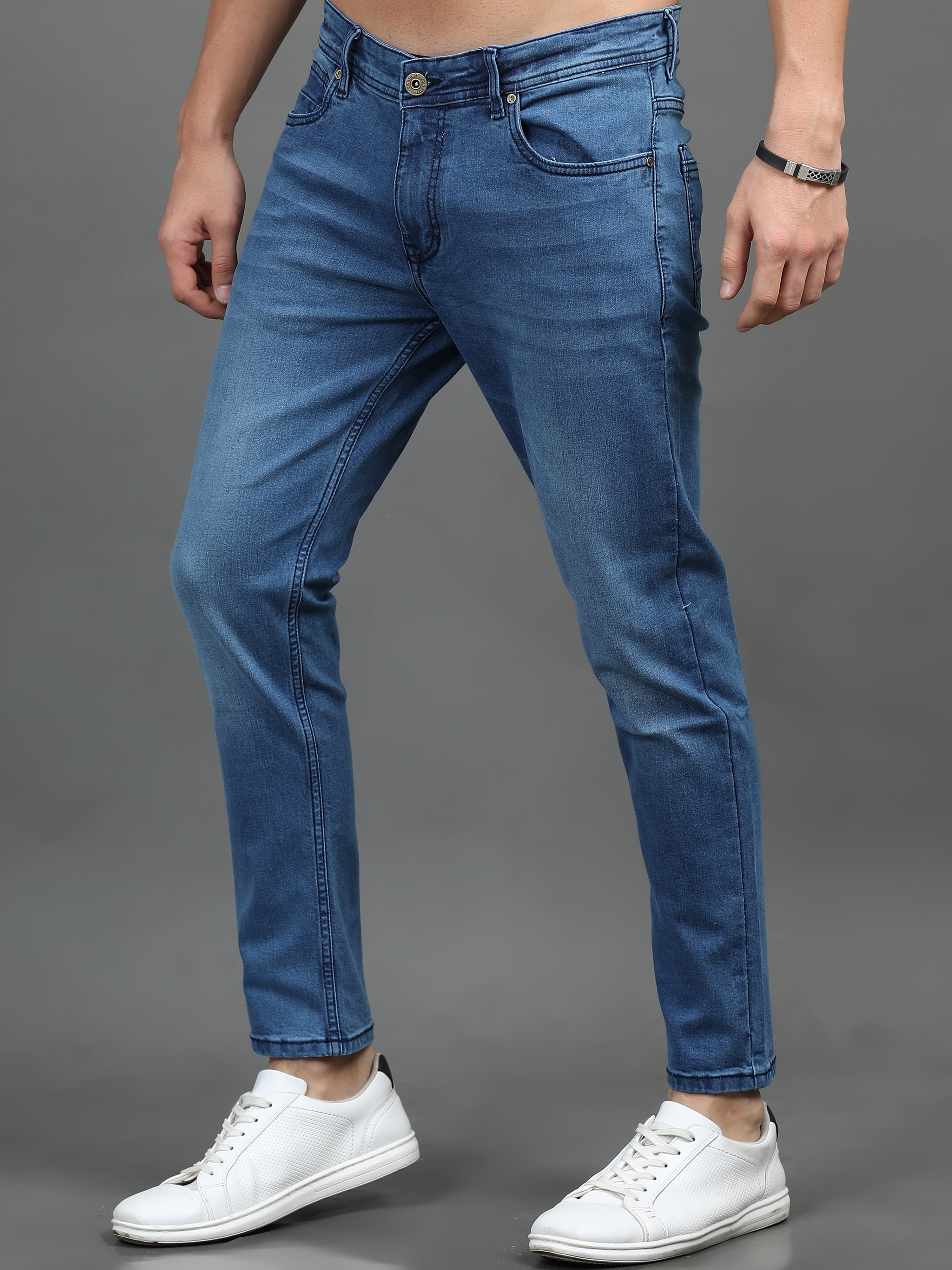 Men Sleek Light Blue Jeans