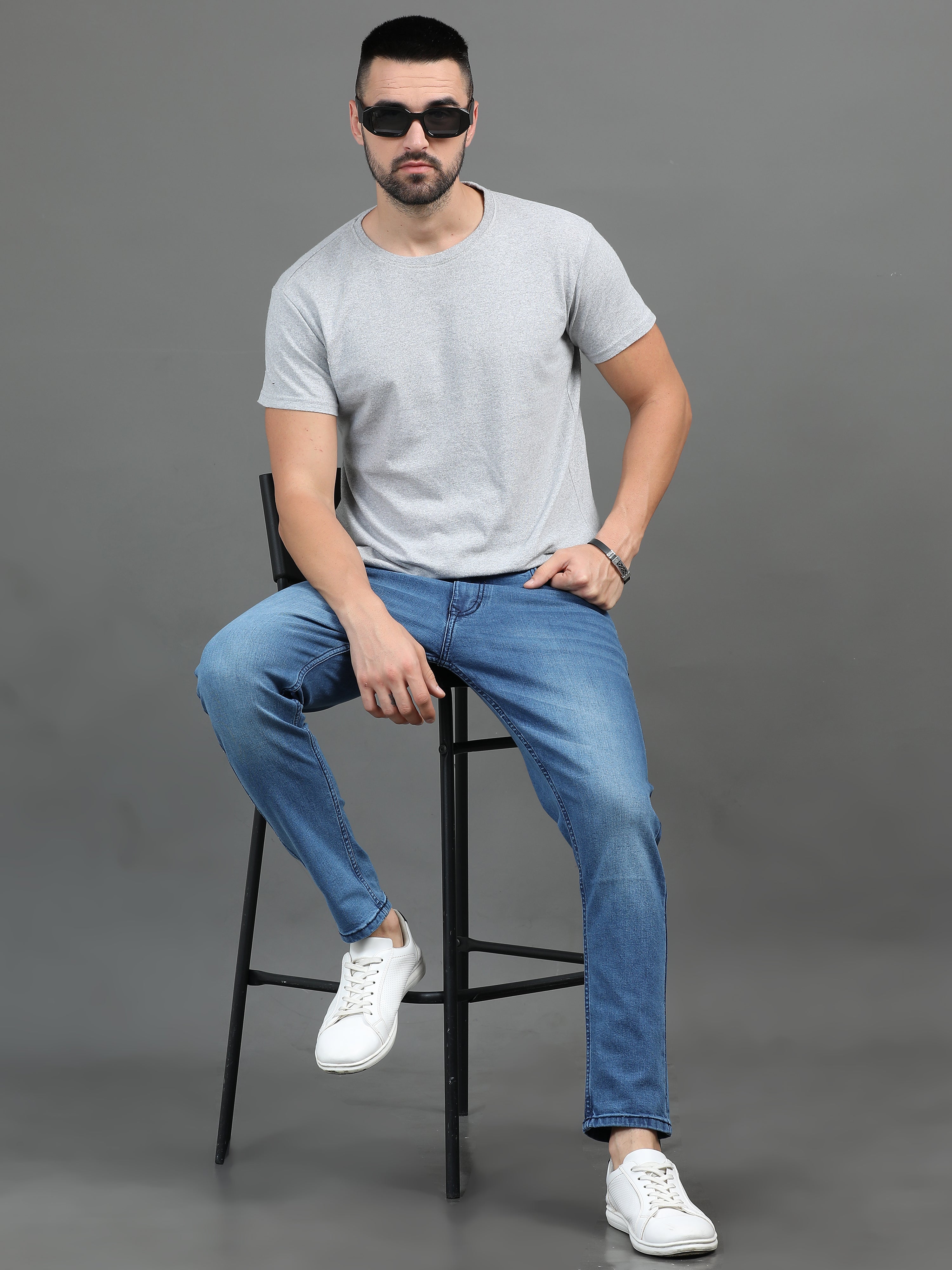 Men Sleek Light Blue Jeans