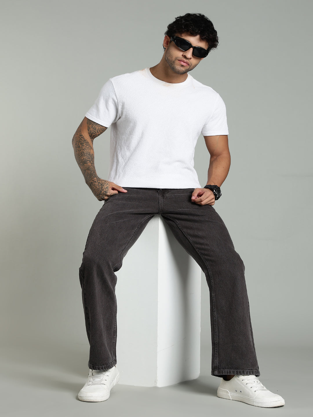 Men Forge Brown Relaxed Fit Jeans