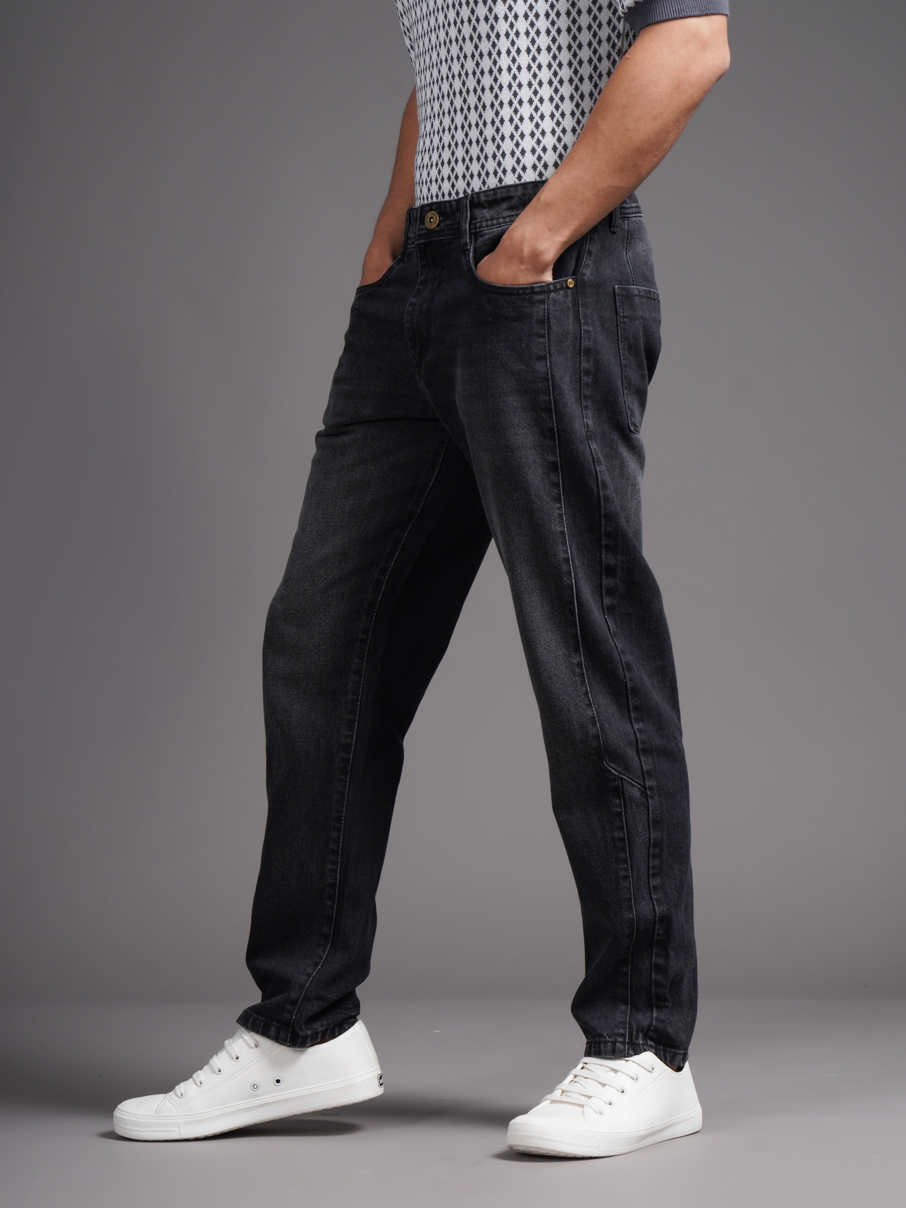 Men Trace Black Relax Tapered Jeans