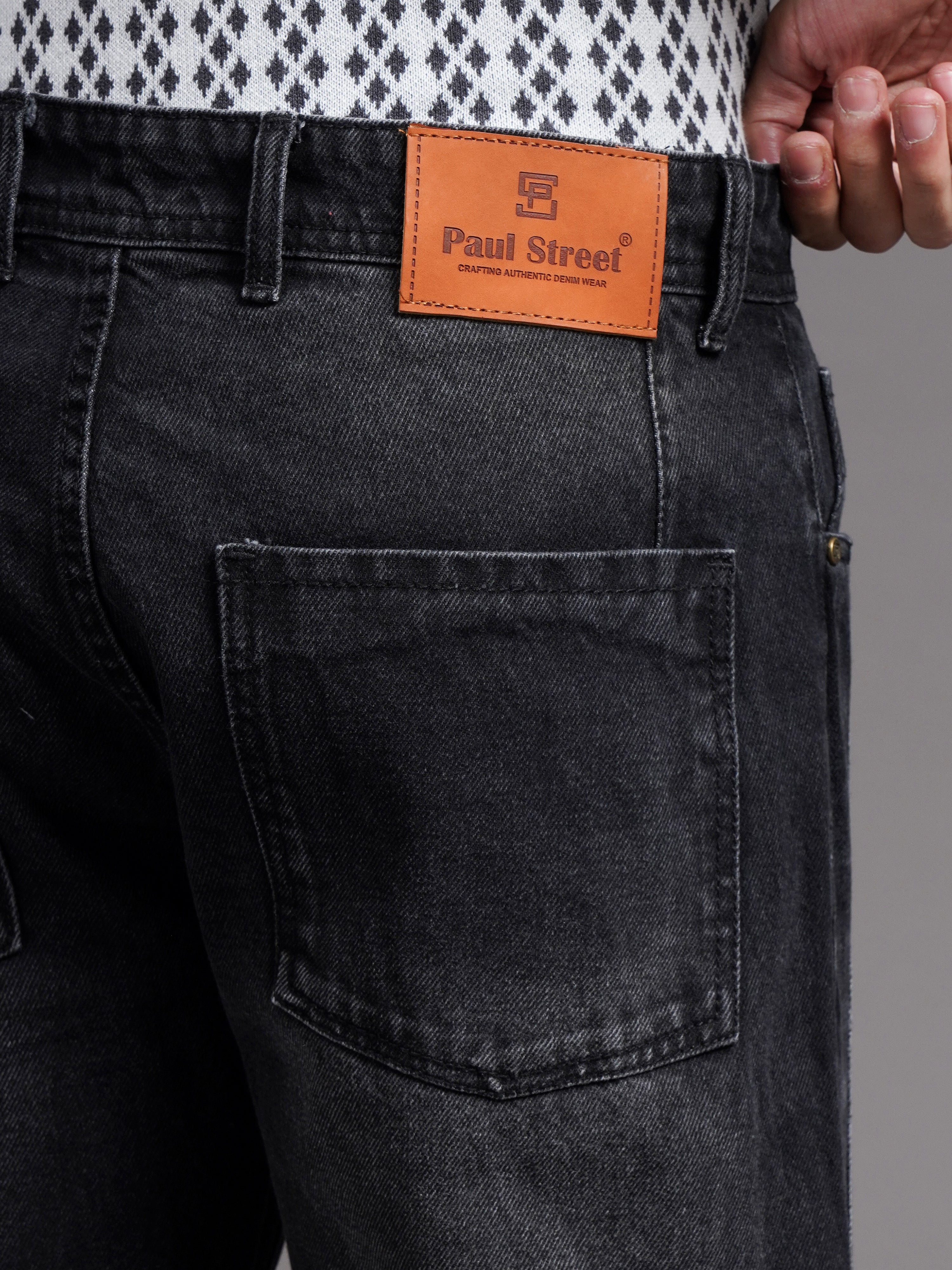 Men Trace Black Relax Tapered Jeans