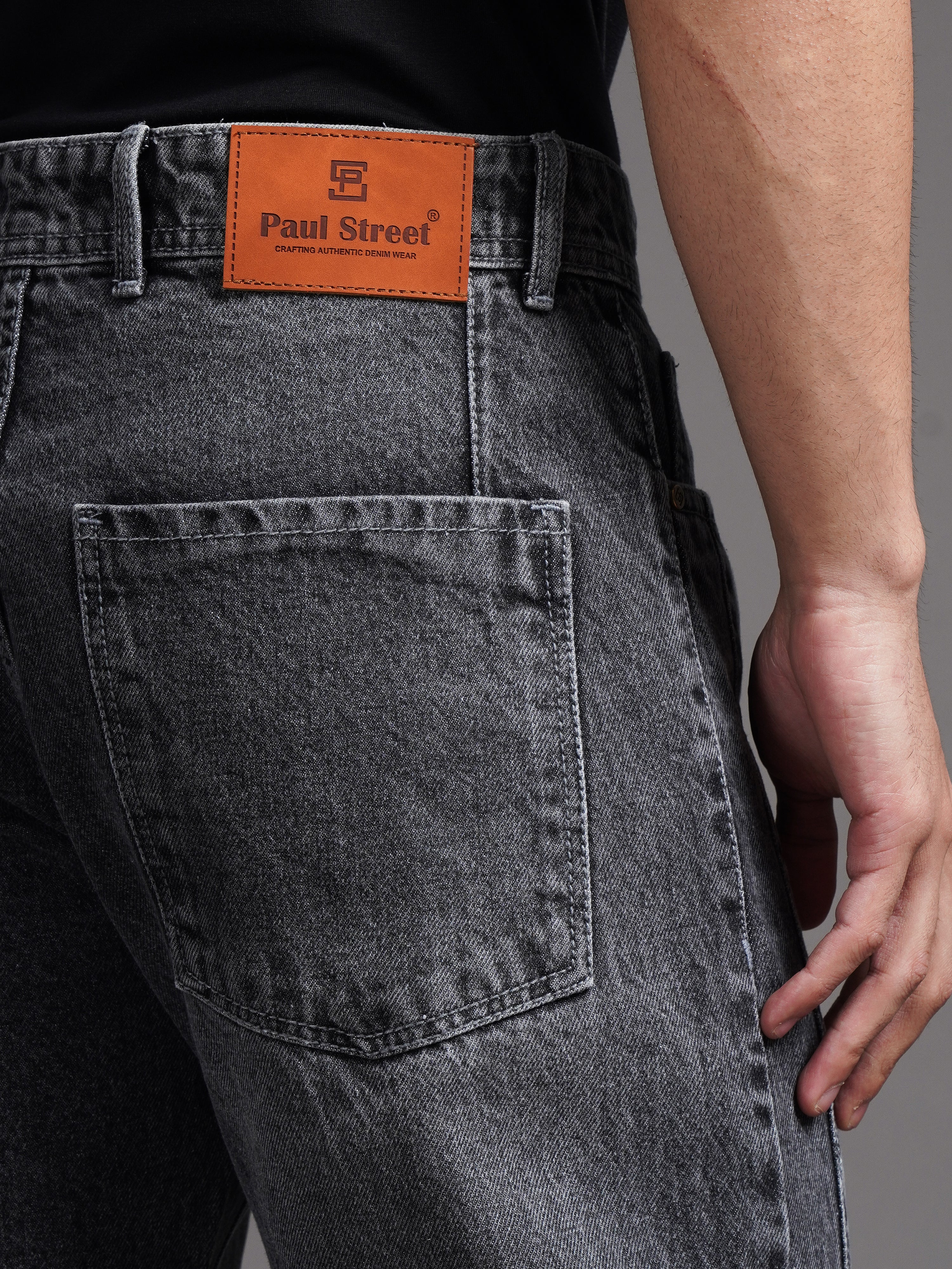 Men Trace Grey Relax Tapered Jeans