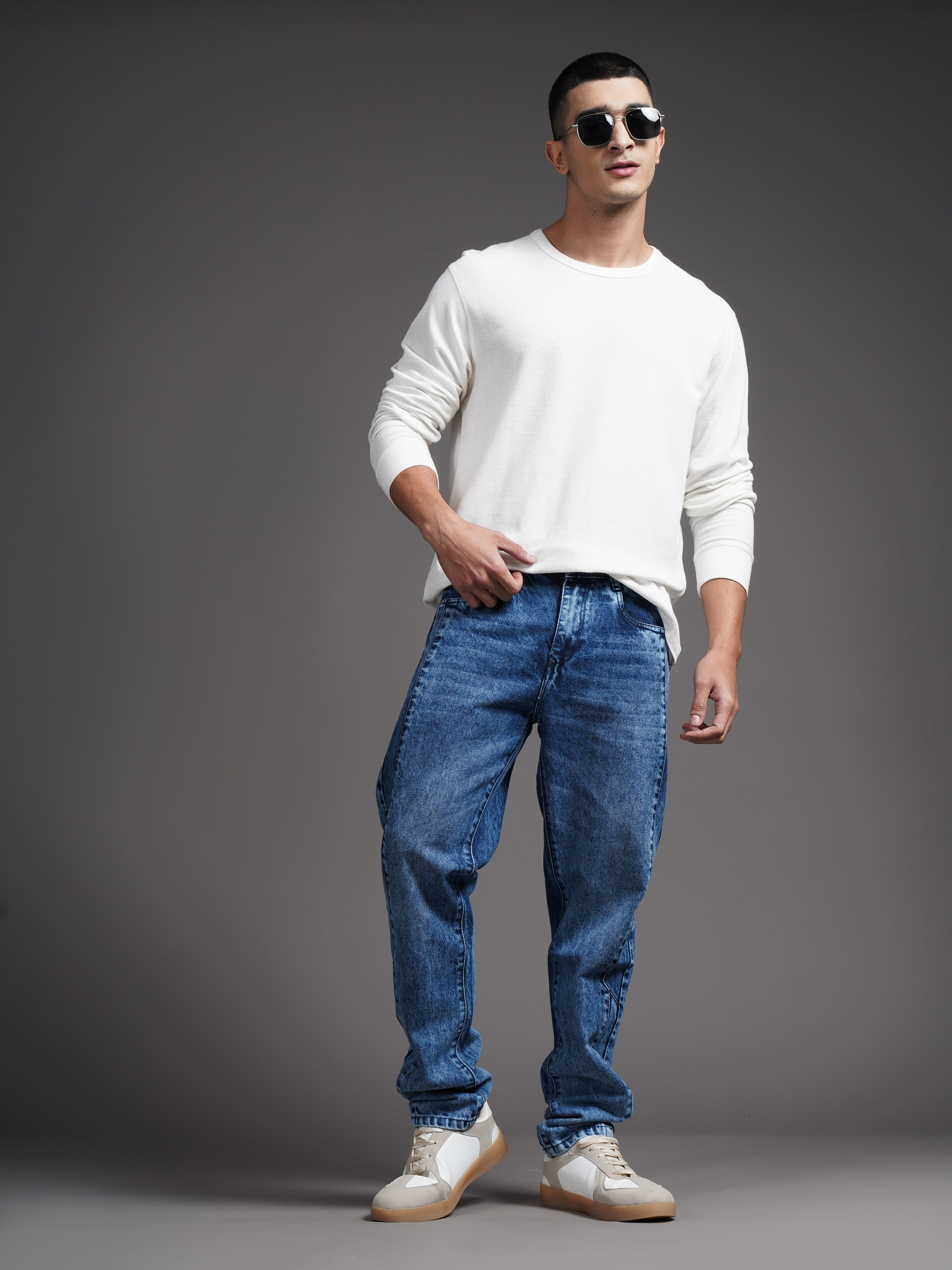 Men Trace Blue Relax Tapered Jeans