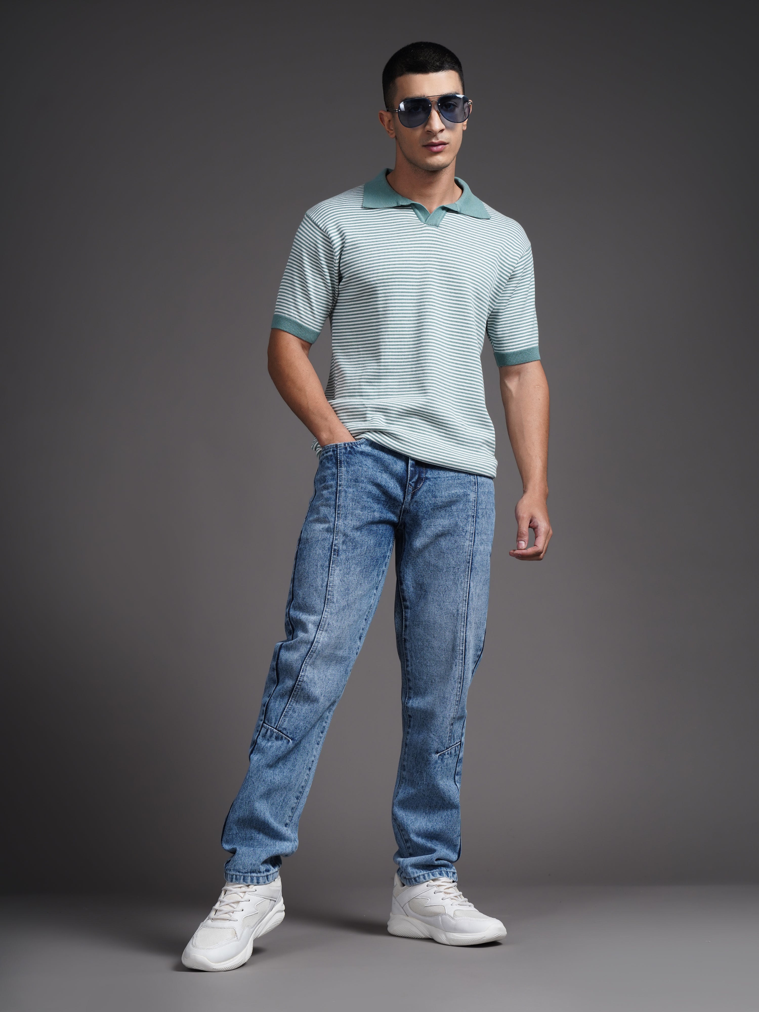 Men Axis Blue Relax Tapered Jeans
