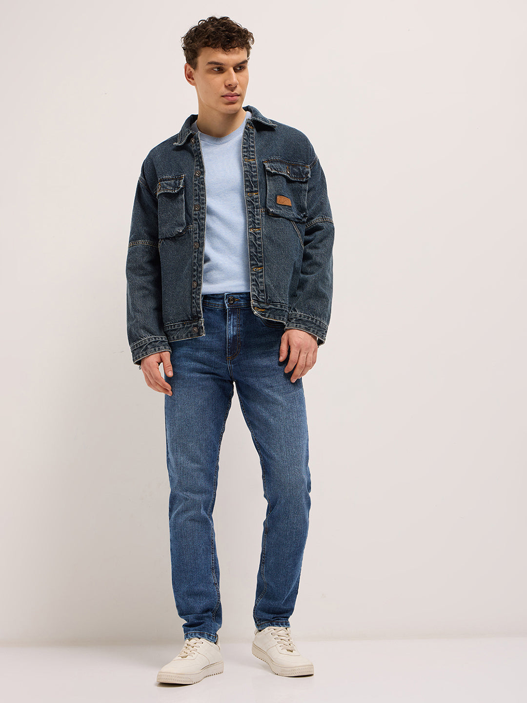 Men Mid BlueLight Fade Slim Fit Mid-Rise Jeans