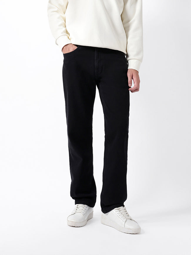 Men Black Solid Jeans