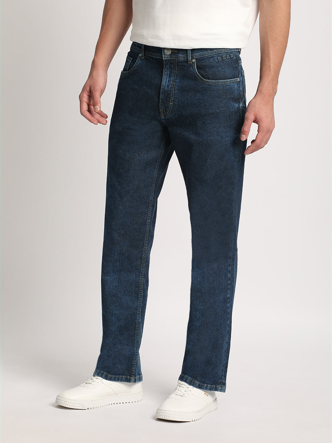 Men Mid Blue Solid Mid Rise Straight Fit Jean