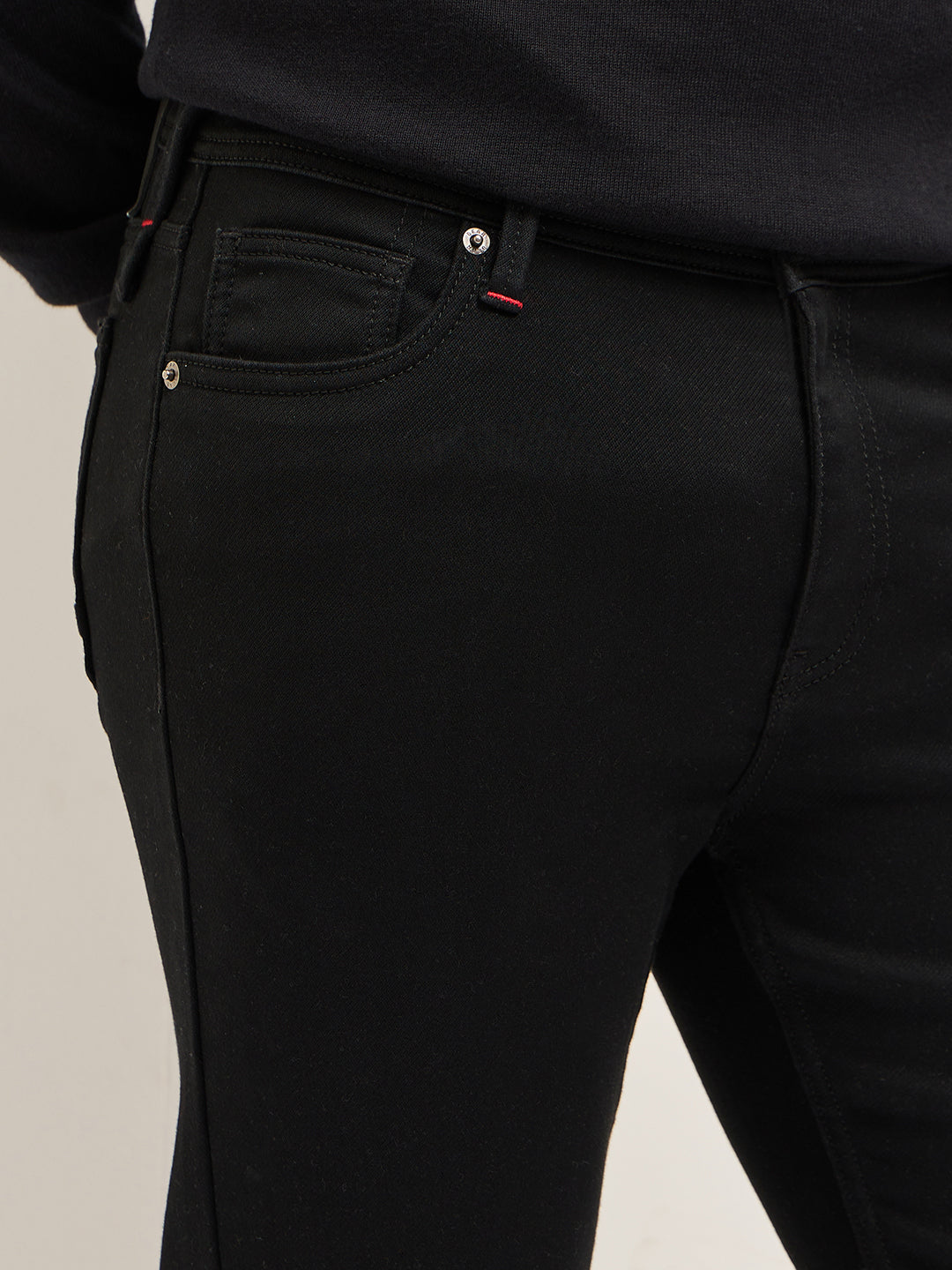 Men Black Mid-Rise Skinny Fit Jeans