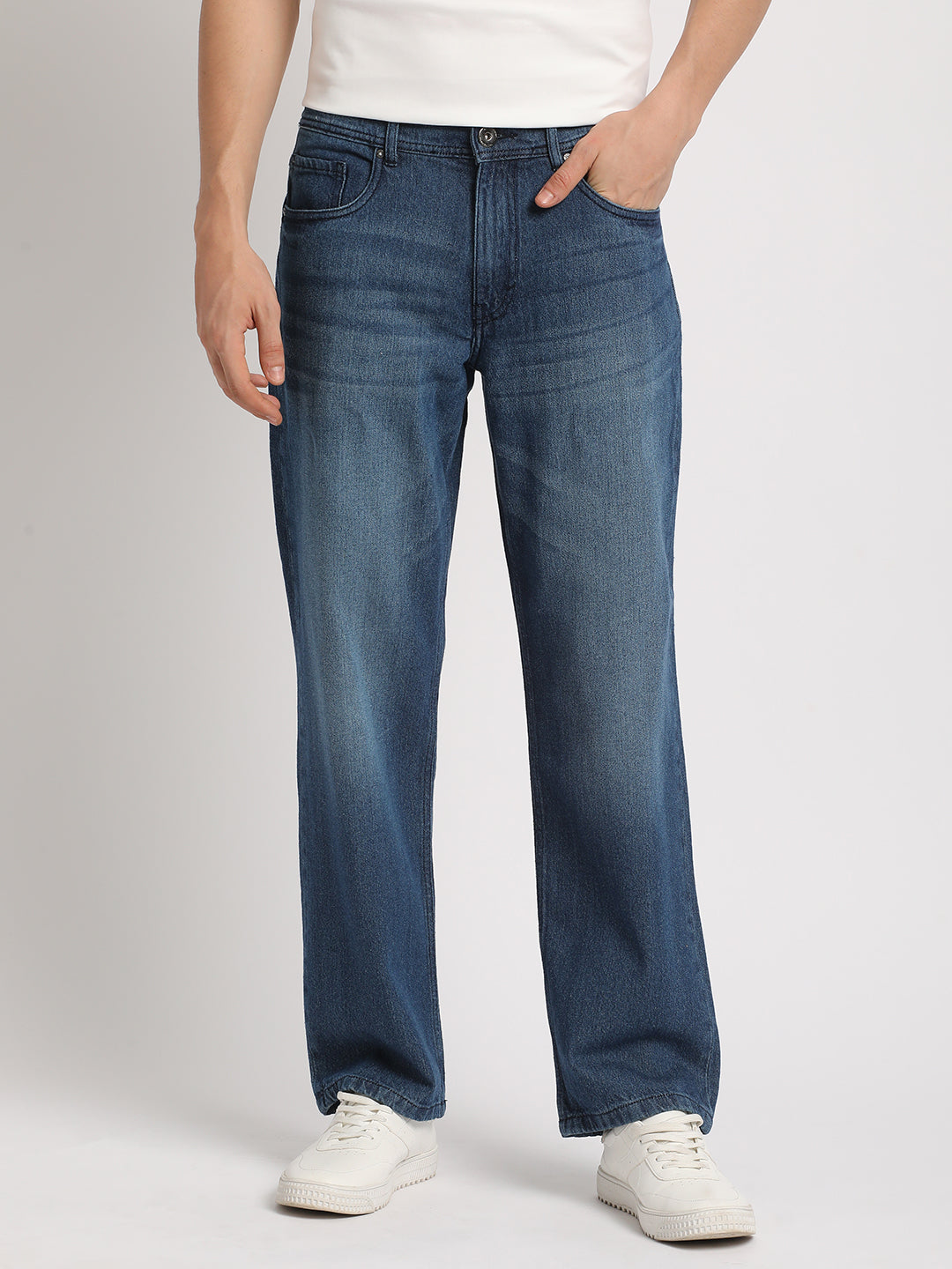 Men Blue Solid Mid Rise Straight Fit Jean