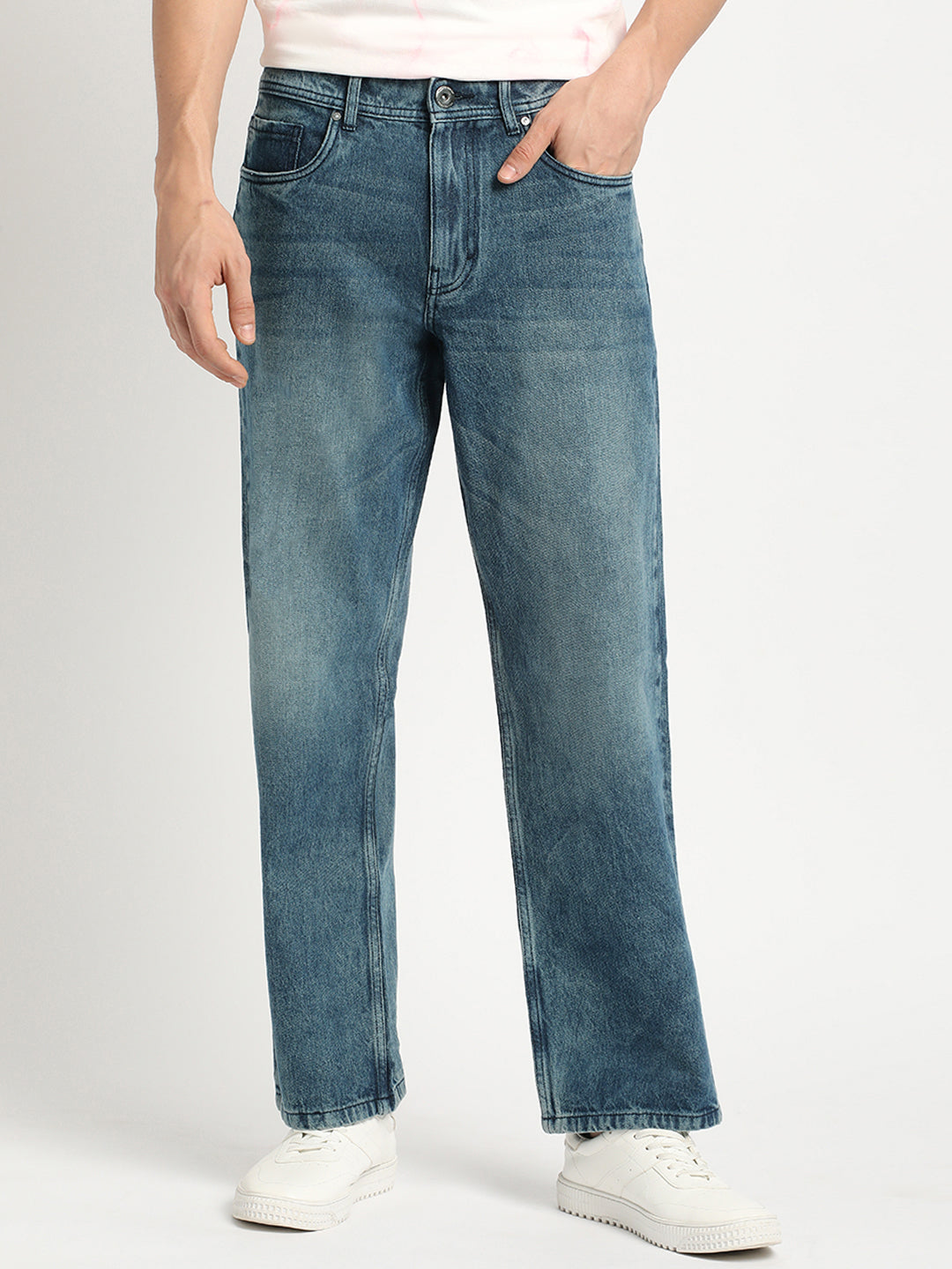 Men Mid Blue Solid Mid Rise Straight Fit Jean