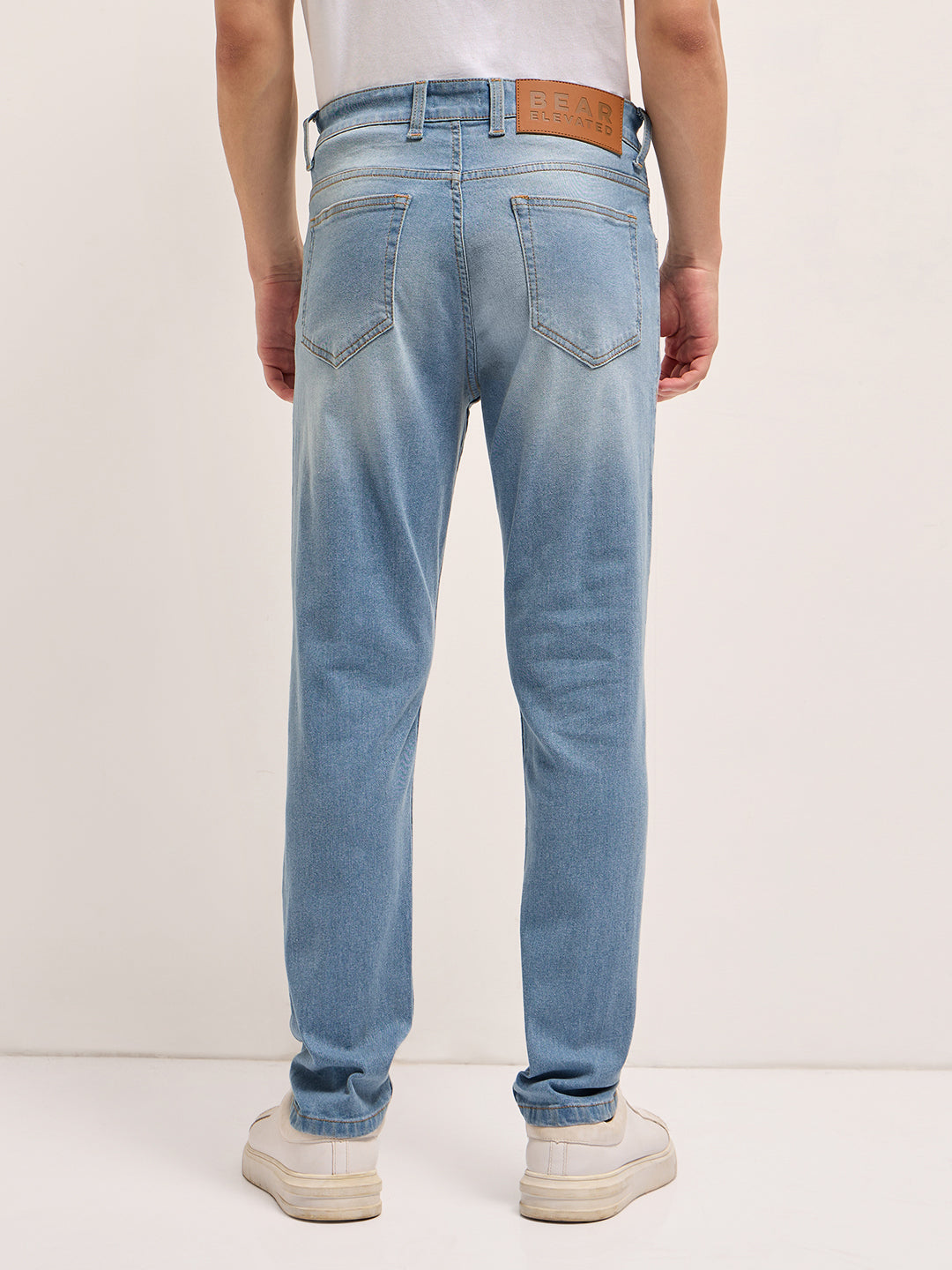 Men BlueLight Fade Lightly distressed Mid-Rise Relaxed Fit Jeans