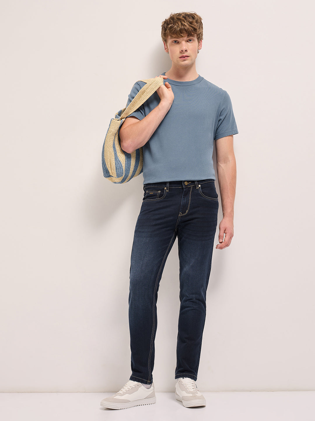 Men Dark BlueLight Fade Mid-Rise Skinny Fit Jeans