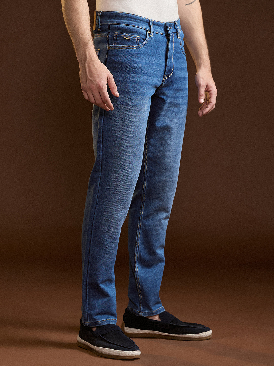 Men Mid BlueLight Fade Distressed Mid-Rise Relaxed Fit Jeans