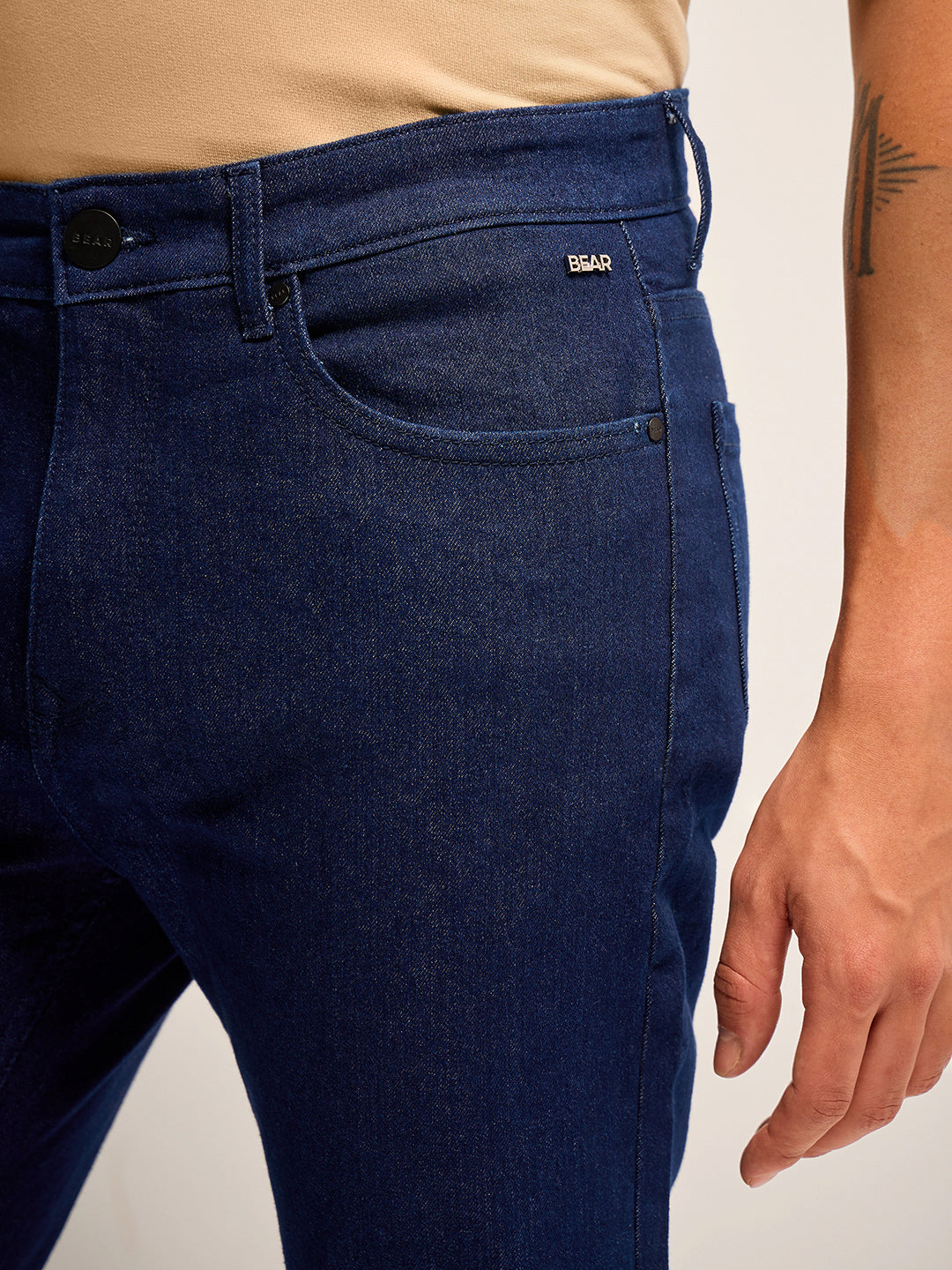 Men Dark Blue Mid Rise Slim Fit Jean
