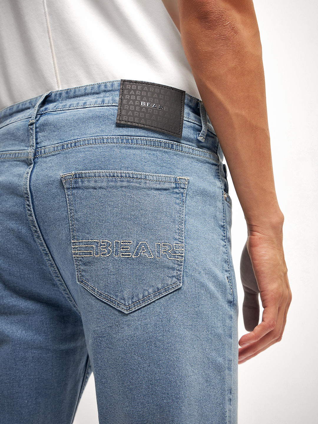 Men Light Blue Mid Rise Slim Fit Jean