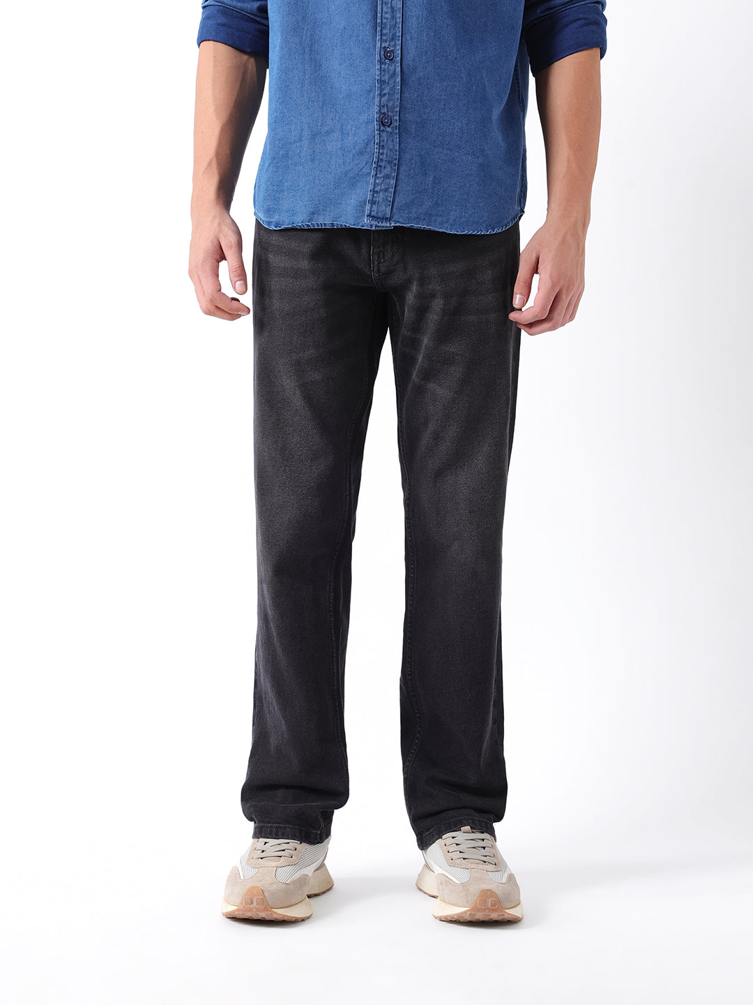 Men Black Solid Mid Rise Jeans