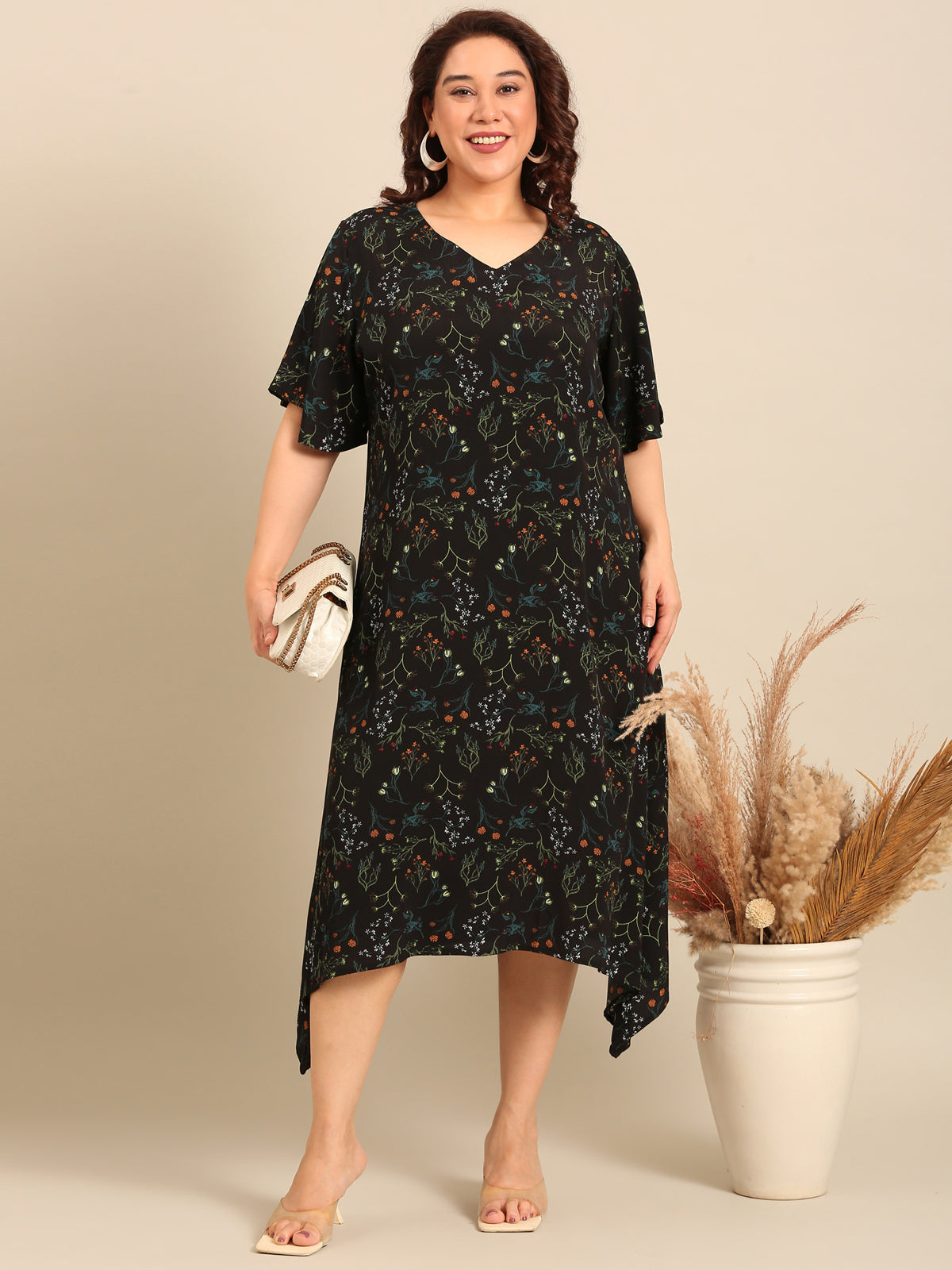 Women Black Floral Print A-Line Dres