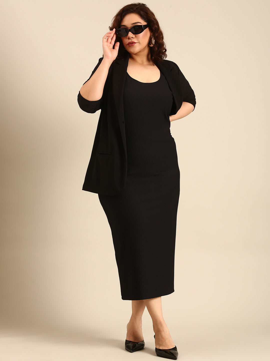Women Black Ribbed Bodycon Dress