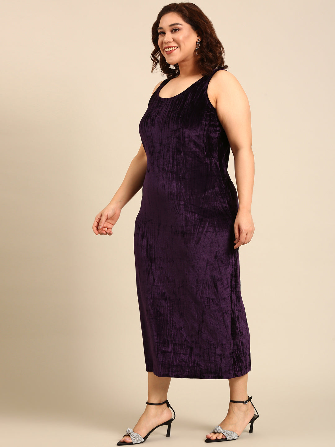 Women Purple Velvet Sleeve-less Dress